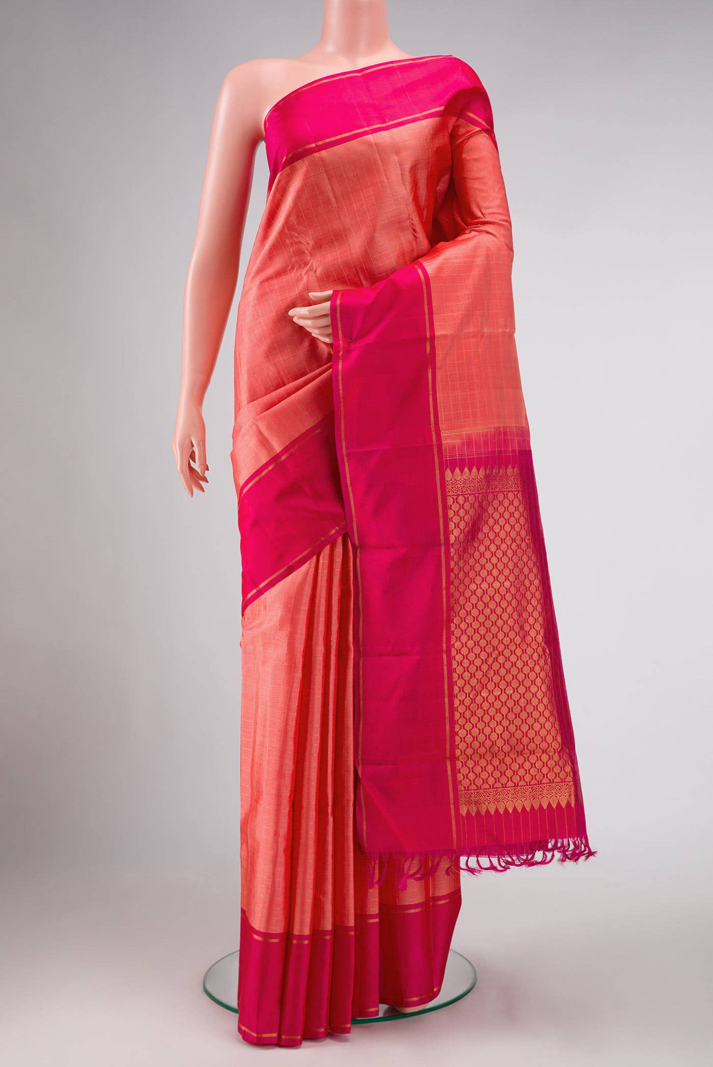 Pure Silk Pure Zari Peach Dual Tone Kanchipuram Saree