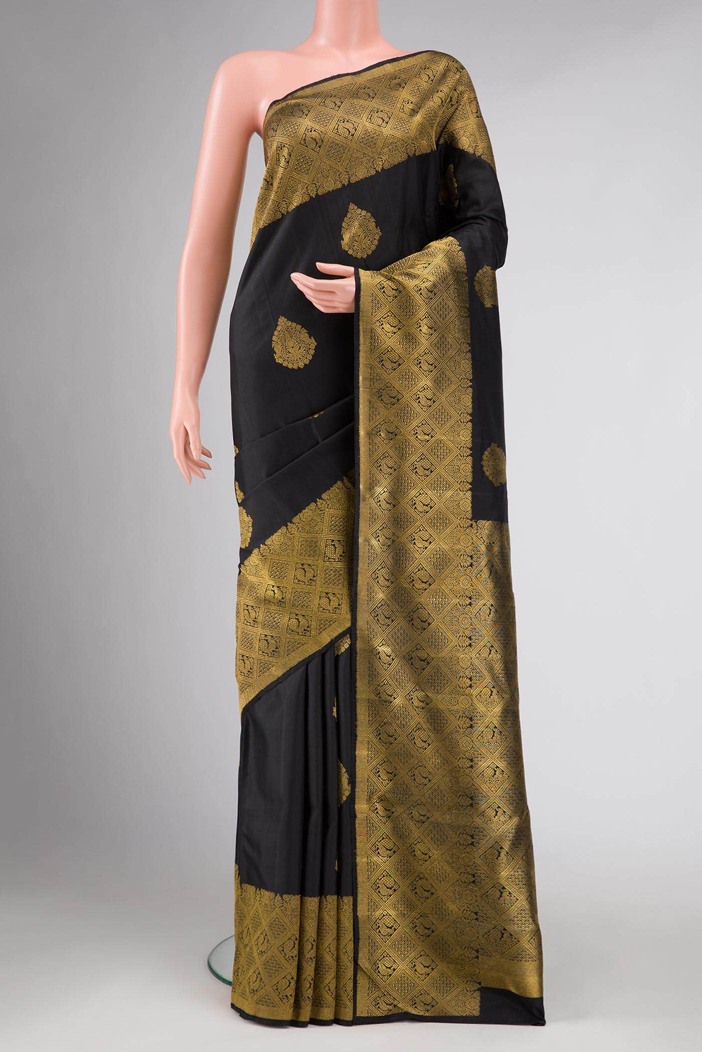 Pure Silk Pure Zari Black Dual Tone Kanchipuram Saree