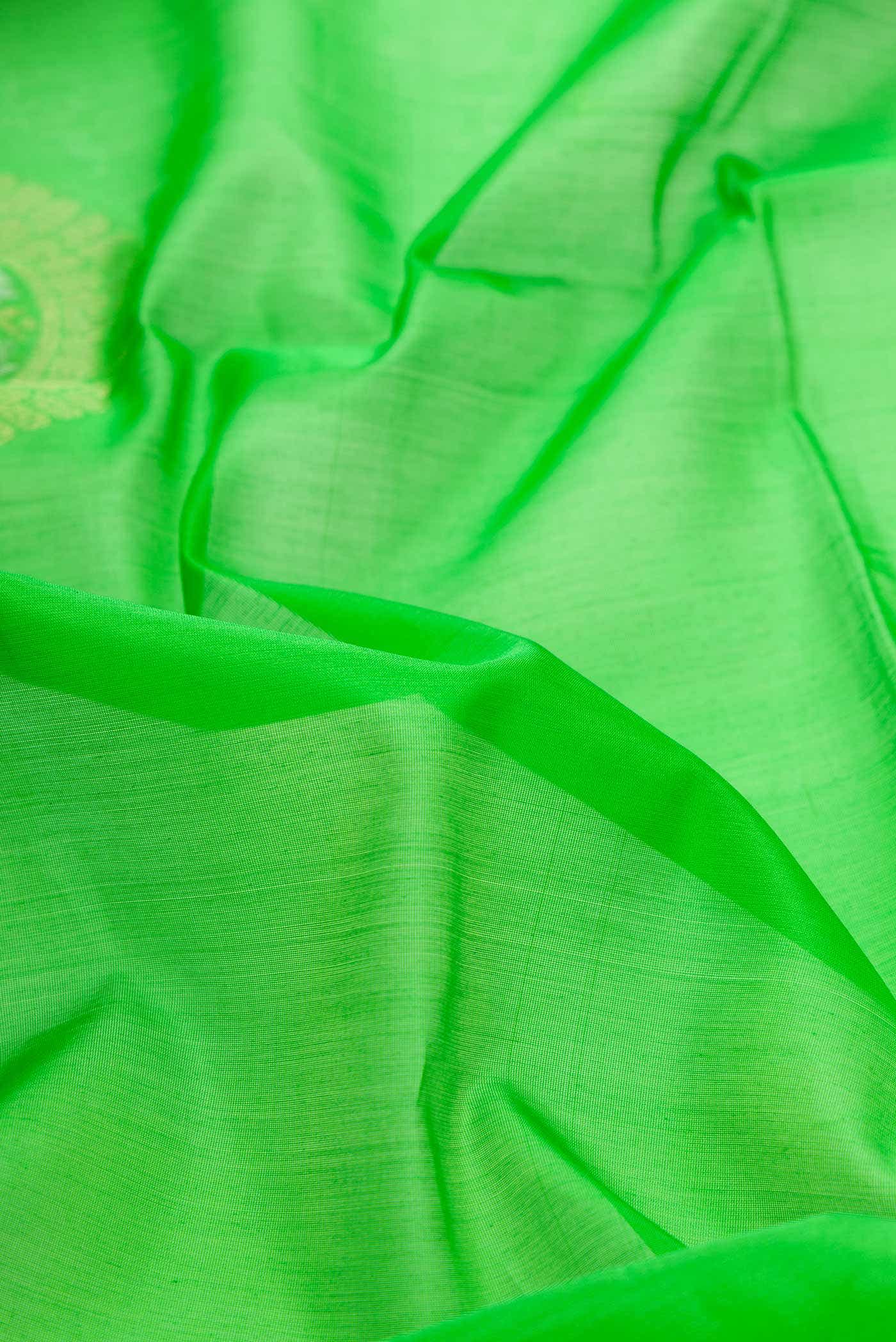 Parrot Green Dual Tone Silk Cotton Saree