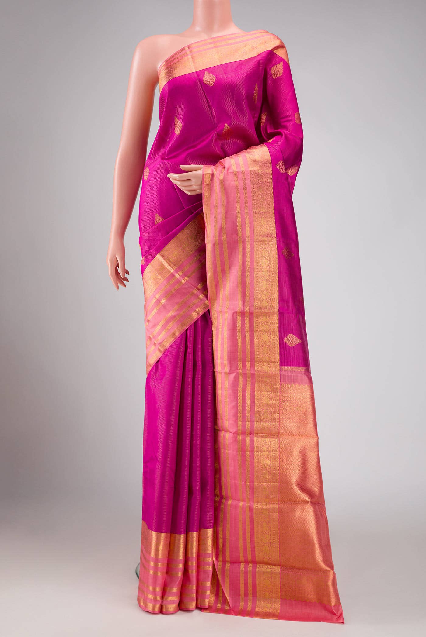Magenta Kanchipuram Silk Saree