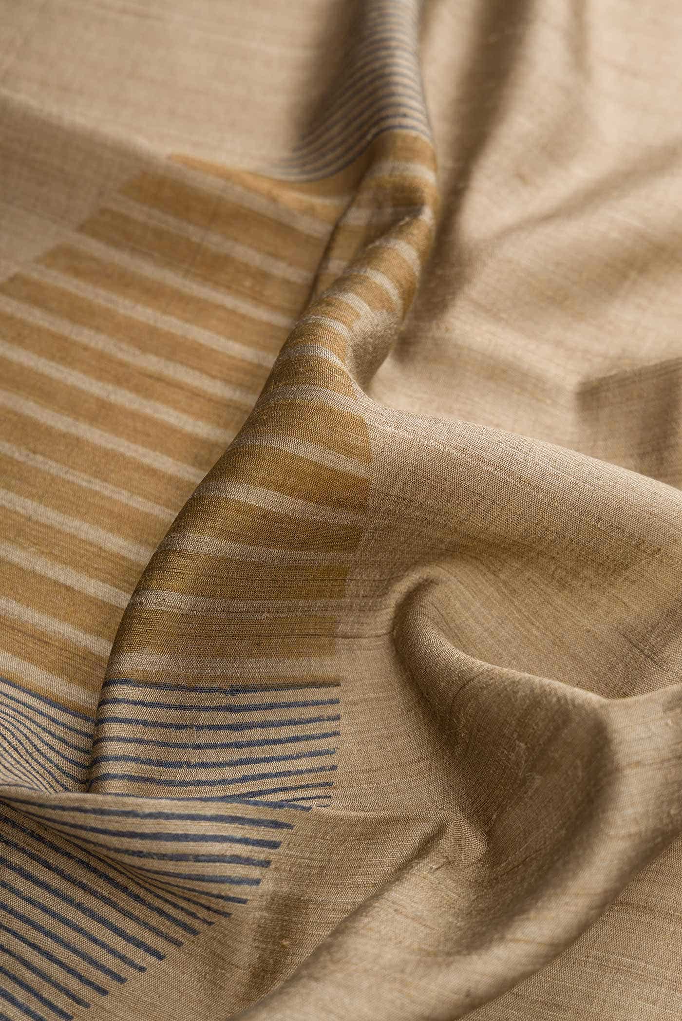 Dark Beige Dual Tone Tussar Silk Saree