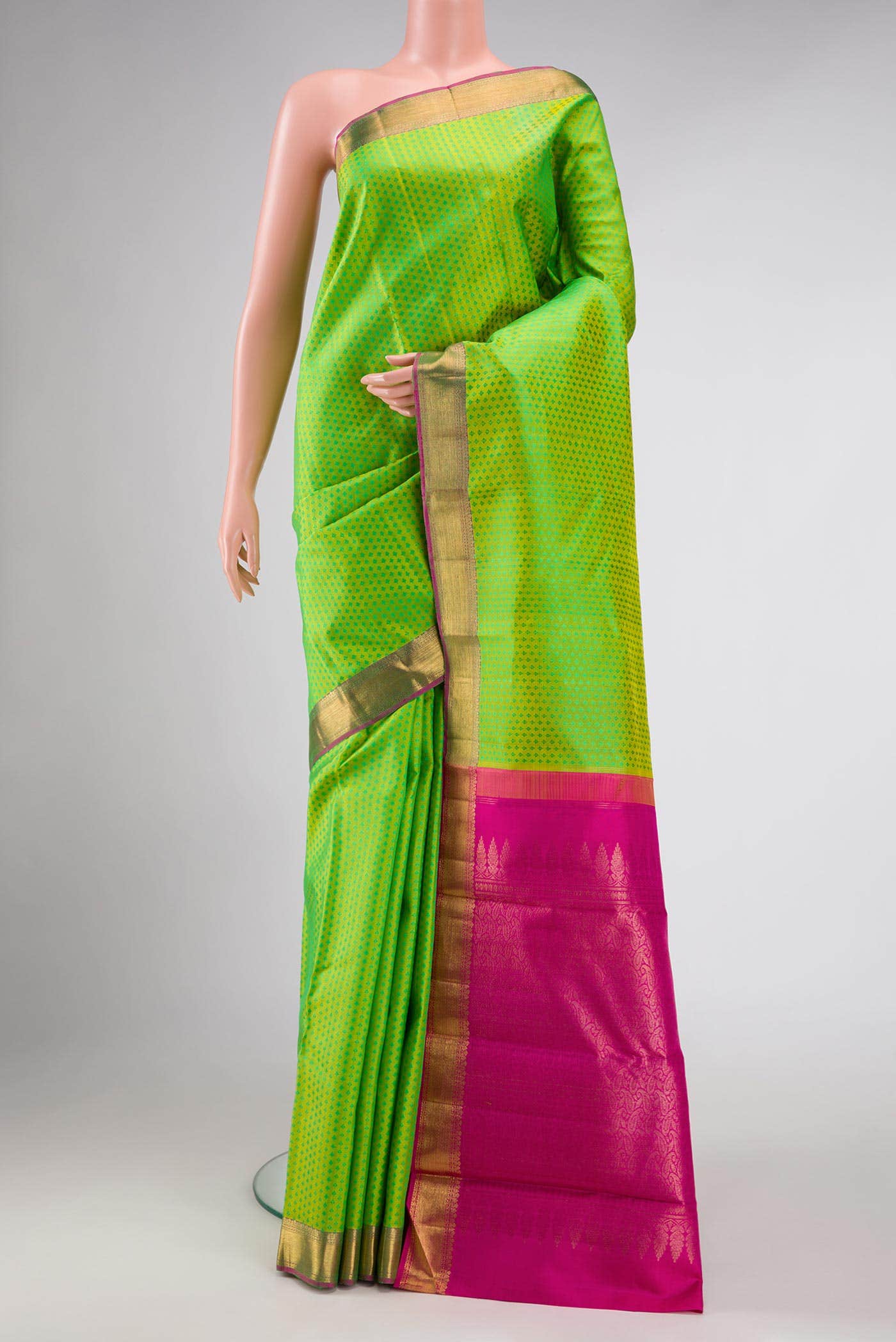 Pure Silk Pure Zari Parrot Green Dual Tone Kanchipuram Saree