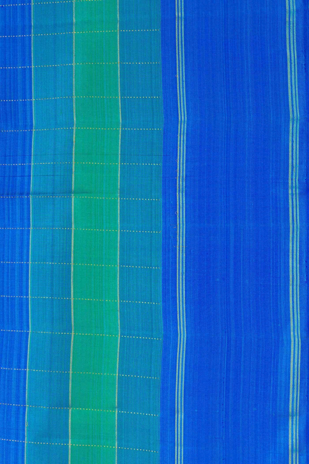 Green and Blue Dual Tone Kanchipuram Silk Saree