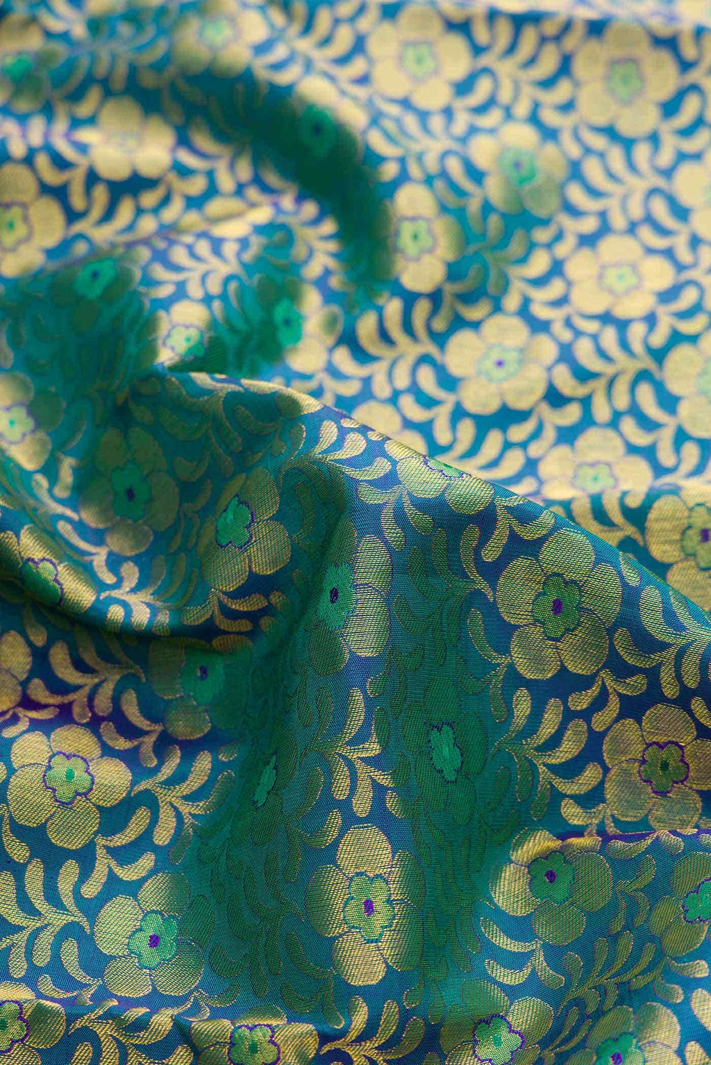 Green Dual Tone Kanchipuram Silk Saree