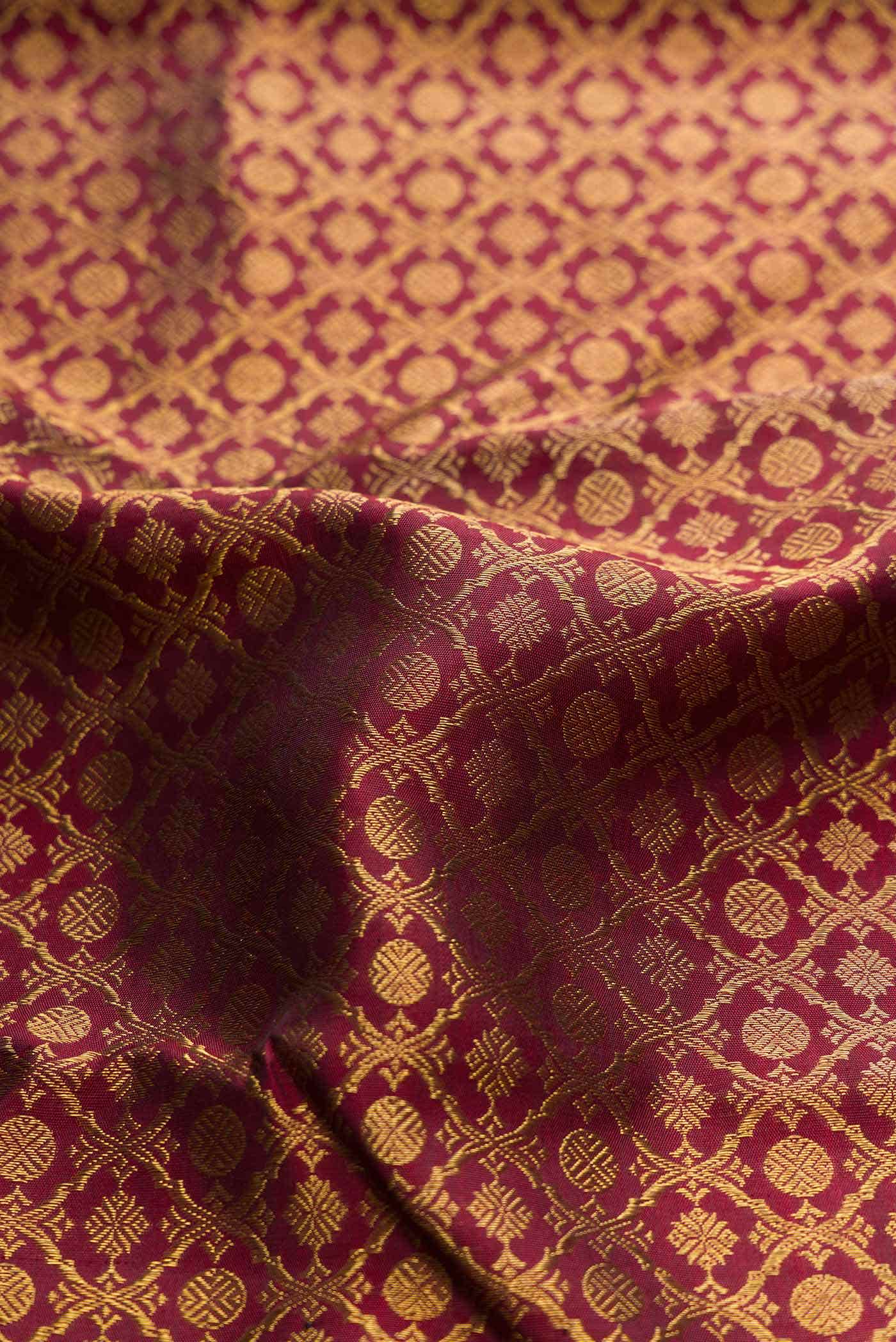 Pure Silk Pure Zari Maroon Dual Tone Kanchipuram Saree