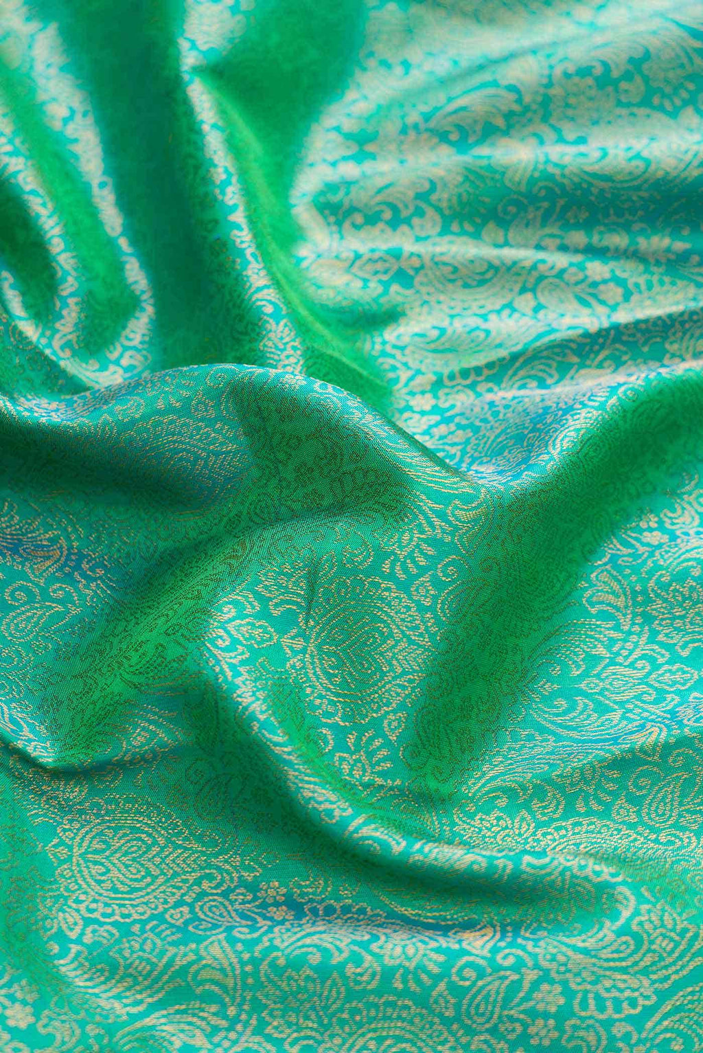 Green Dual Tone Kanchipuram Silk Saree