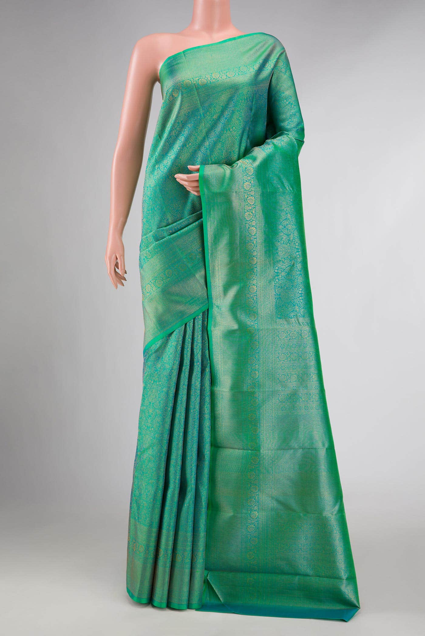 Green Dual Tone Kanchipuram Silk Saree