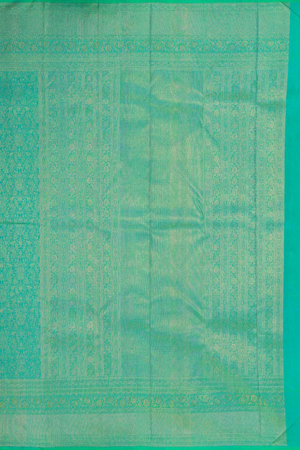 Green Dual Tone Kanchipuram Silk Saree