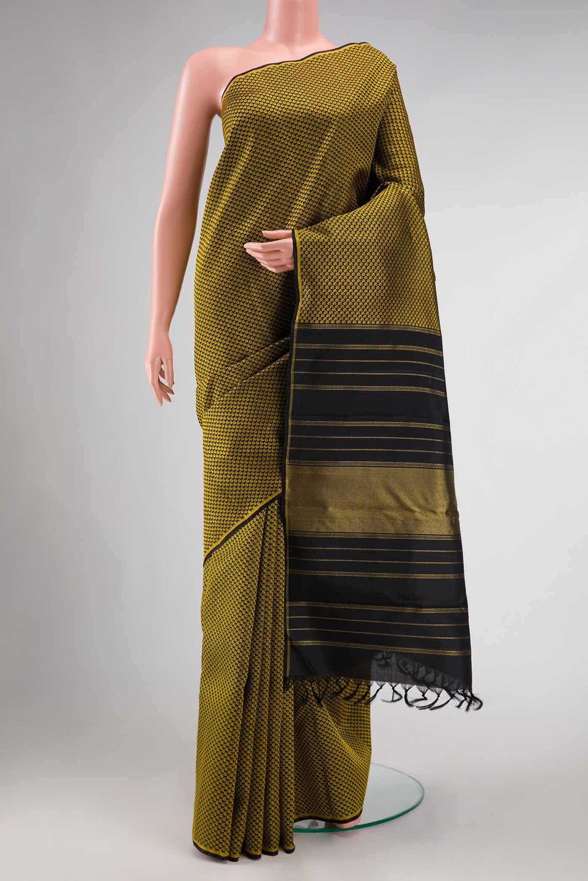 Pure Silk Pure Zari Black Dual Tone Kanjivaram Saree