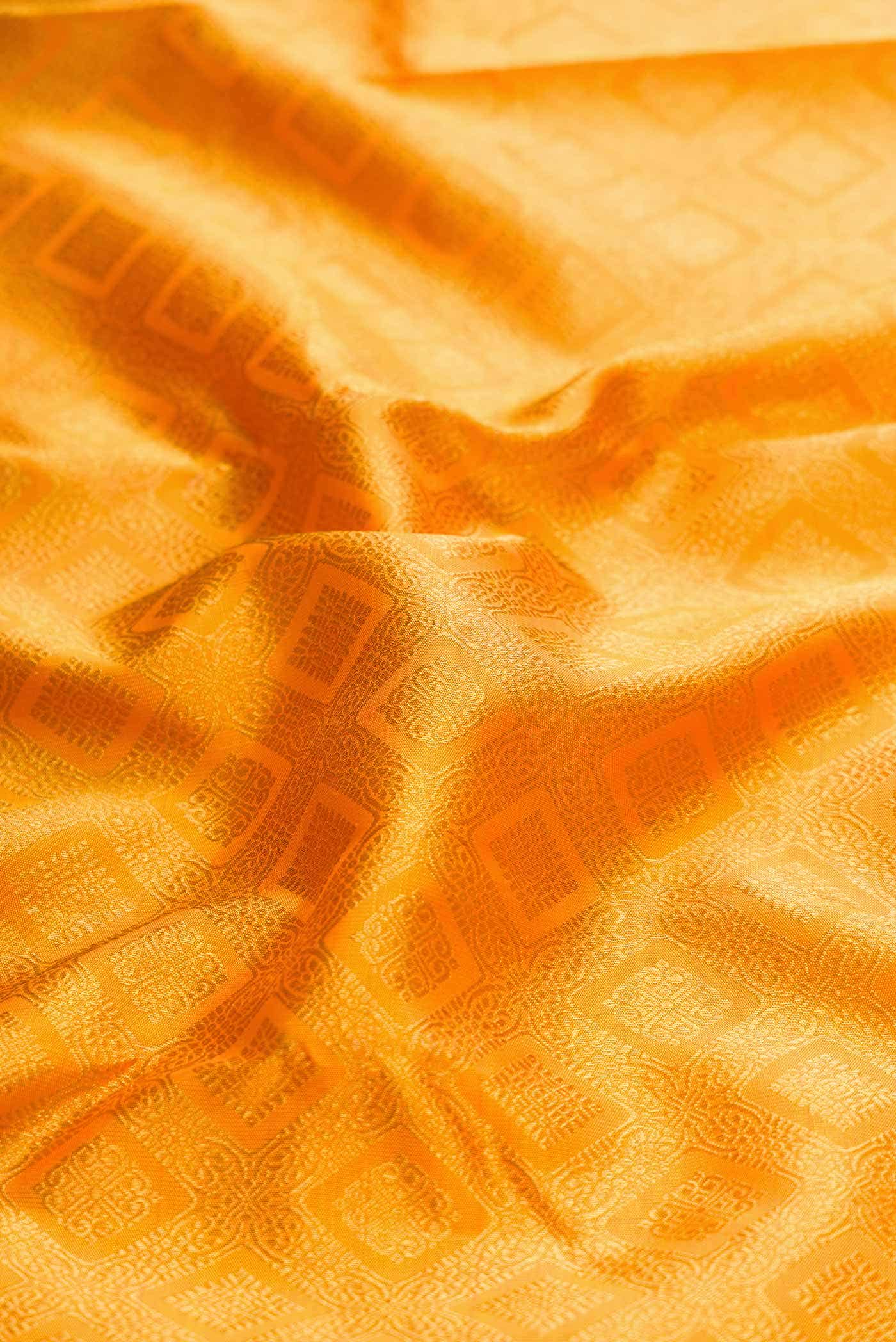 Pure Silk Pure Zari Yellow Dual Tone Kanchipuram Saree
