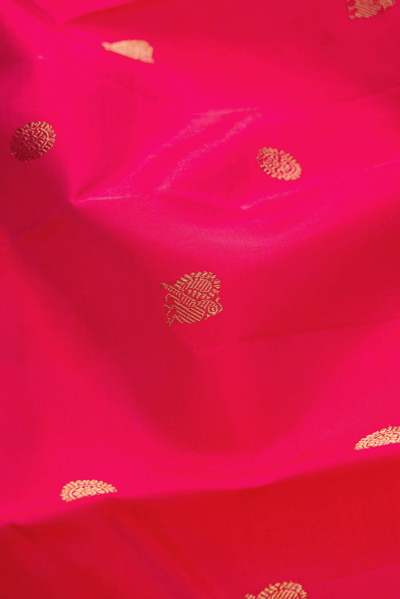 Pure Silk Pure Zari Rani Pink Dual Tone Kanchipuram Saree