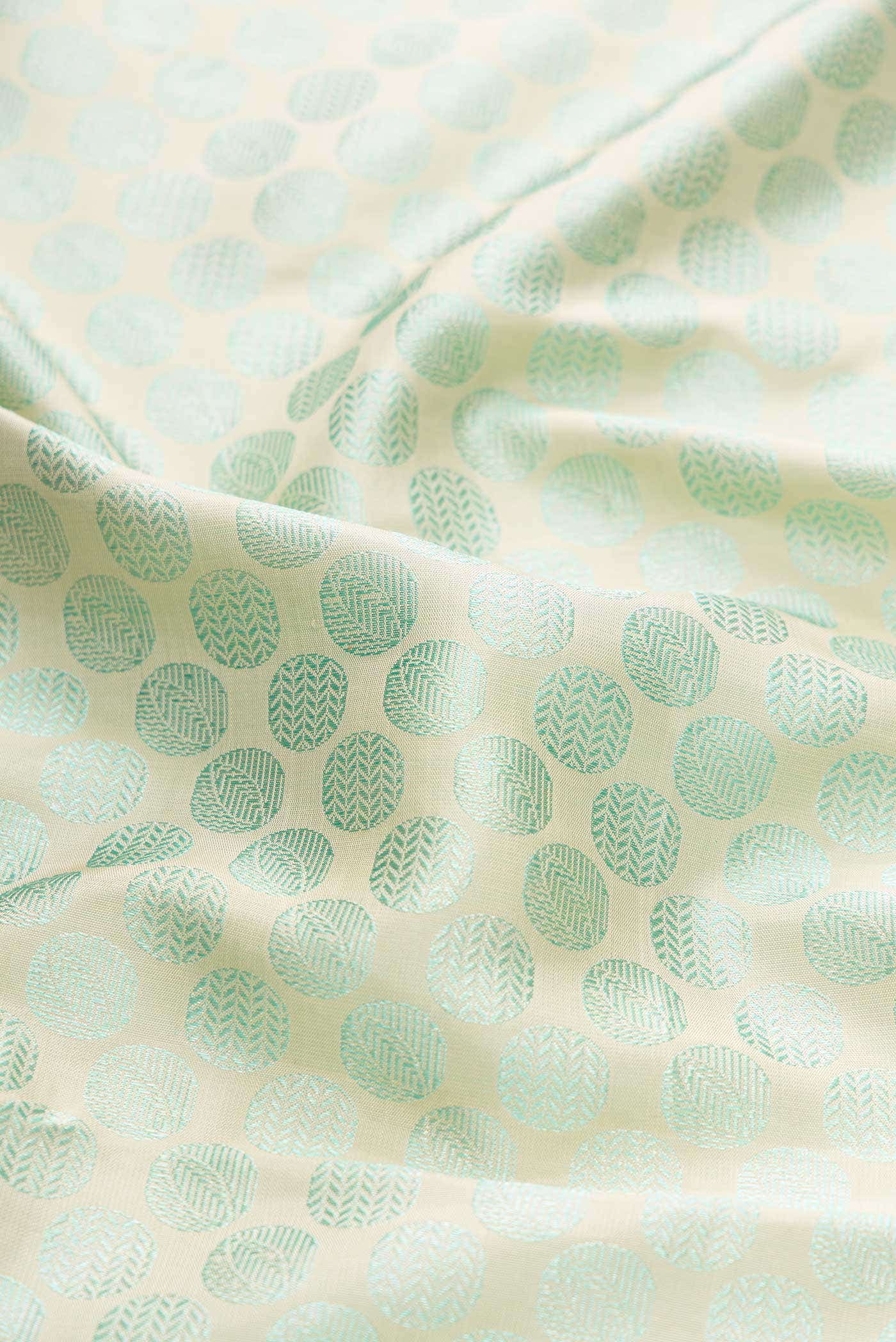 Pure Silk Pure Zari Pista Green Dual Tone Kanchipuram Saree