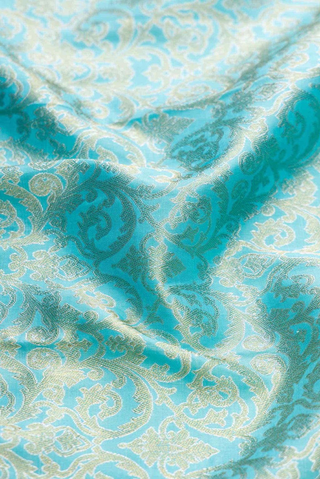 Sky Blue Dual Tone Kanchipuram Silk Saree