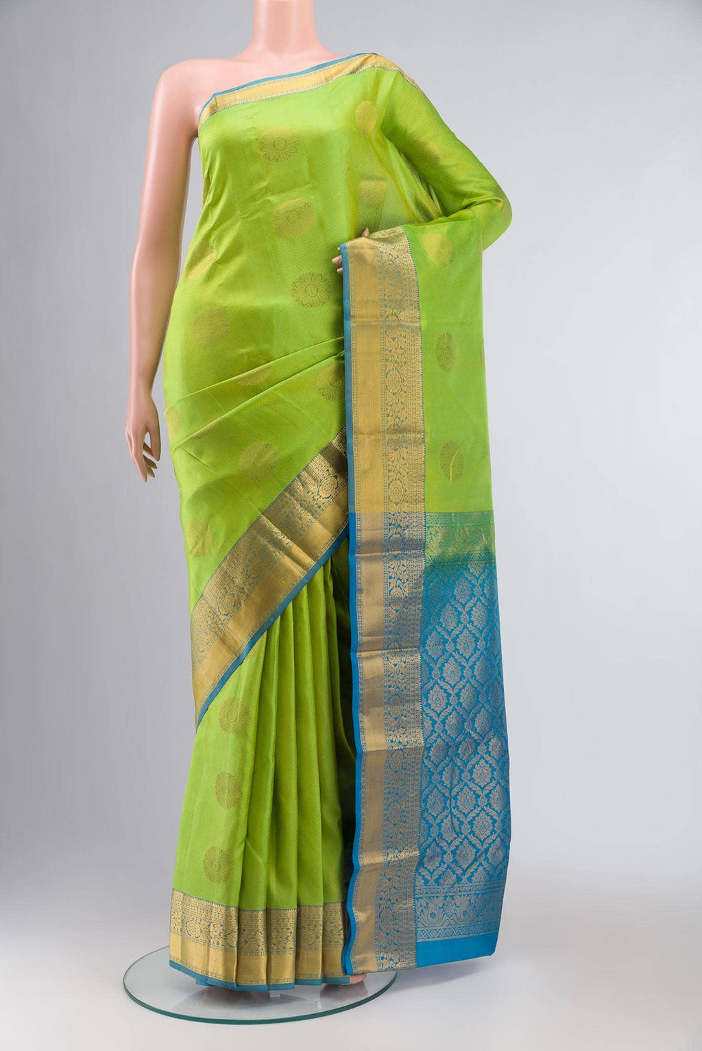 Parrot Green Kanchipuram Silk Saree
