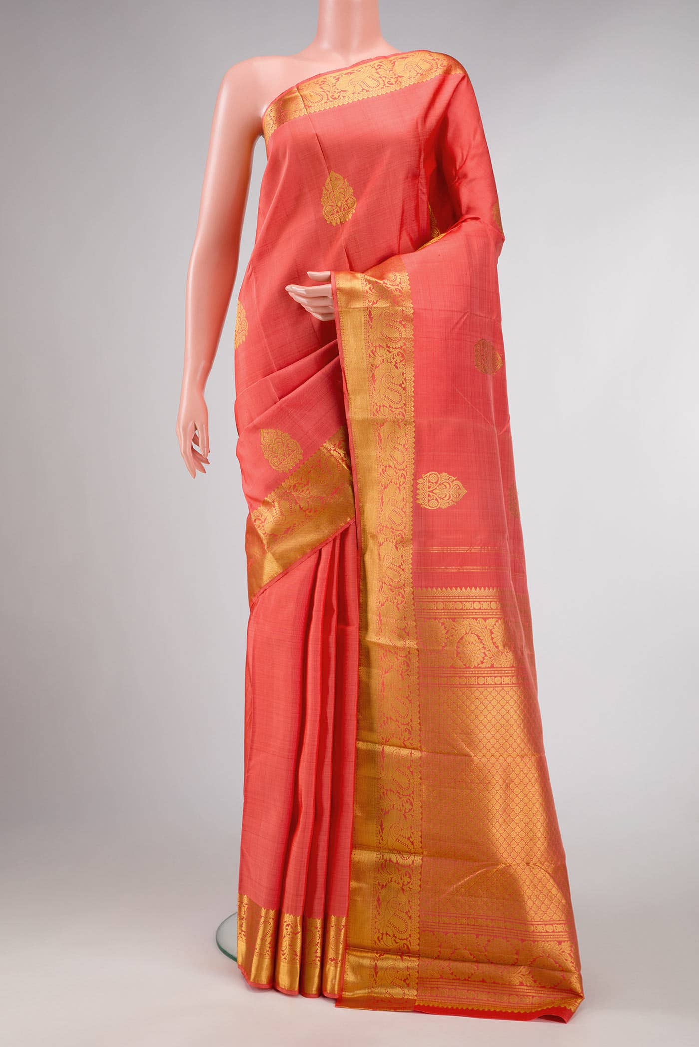 Peach Dual Tone Kanchipuram Silk Saree