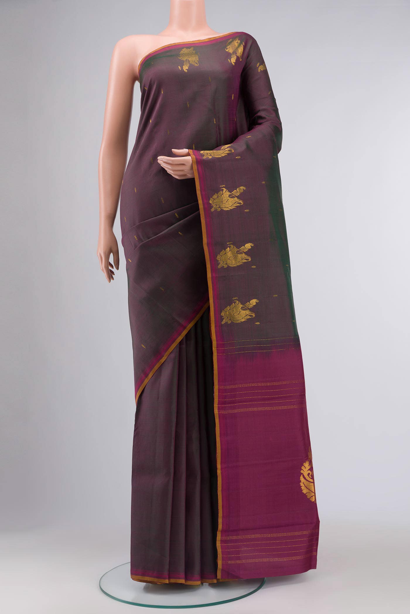 Green with Maroon Dual Tone Kanchipuram Silk Saree