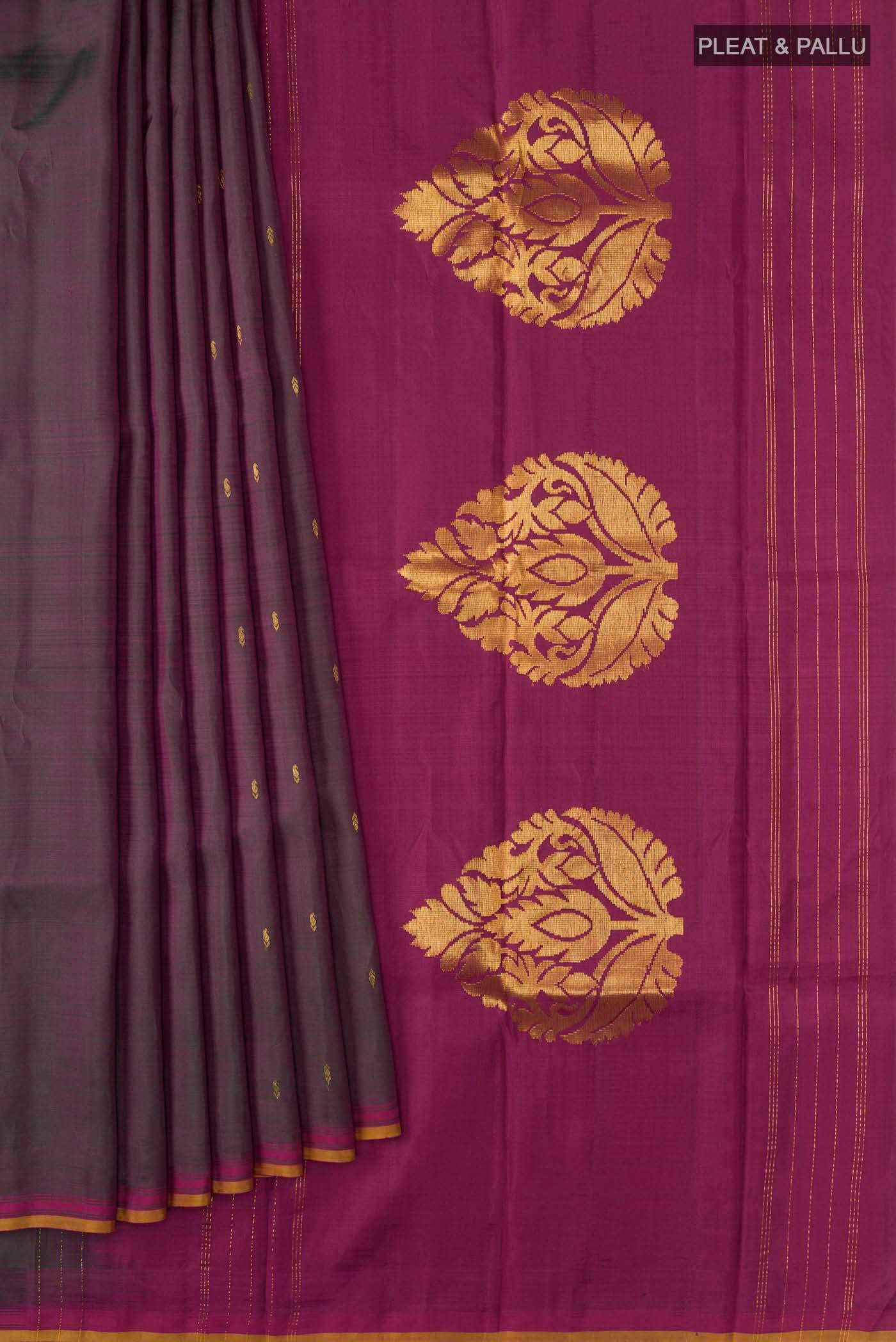 Green with Maroon Dual Tone Kanchipuram Silk Saree