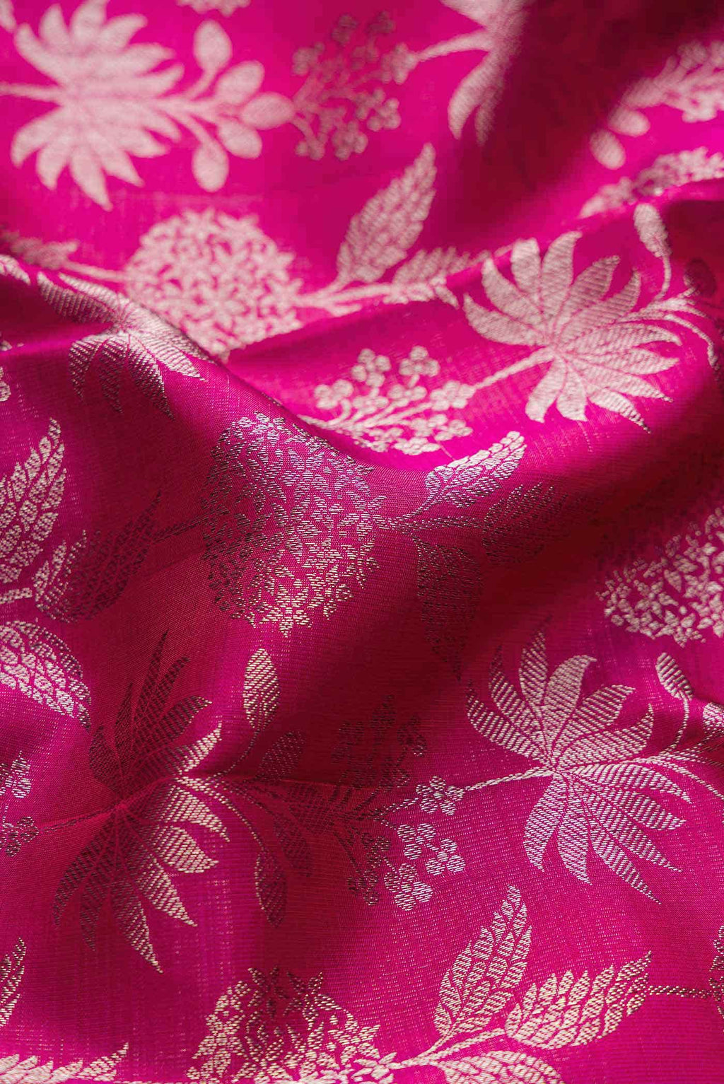 Magenta Dual Tone Kanchipuram Silk Saree
