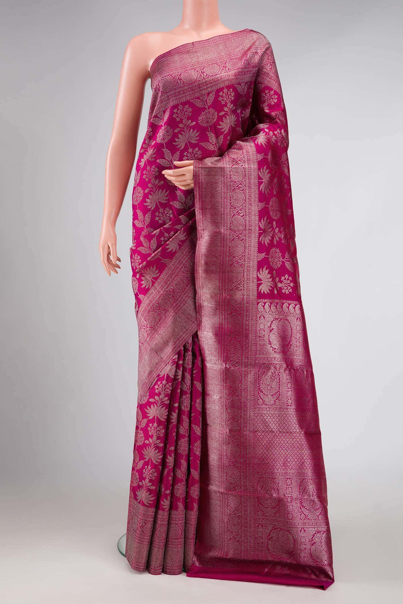Magenta Dual Tone Kanchipuram Silk Saree