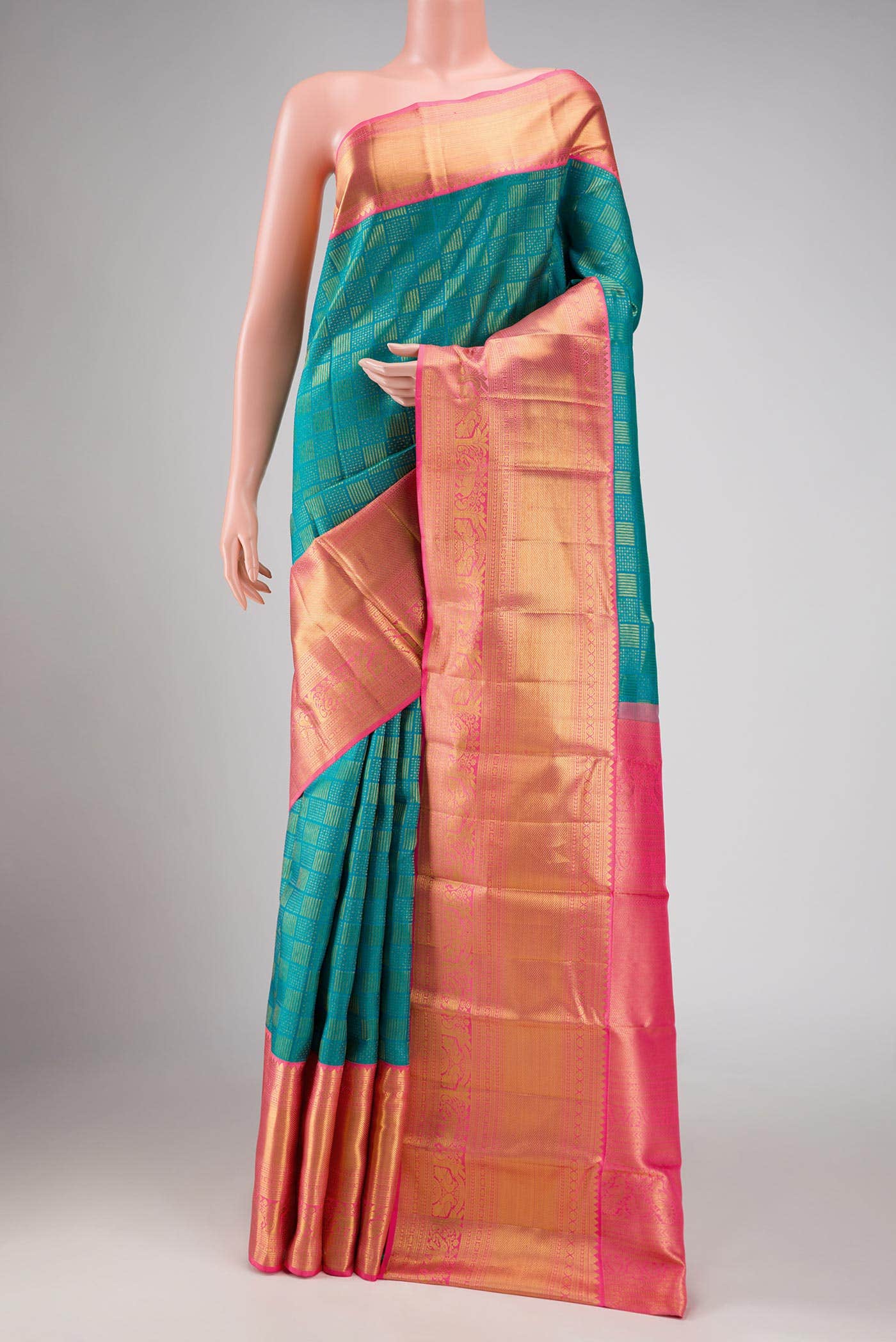 Green Dual Tone Kanchipuram Silk Saree