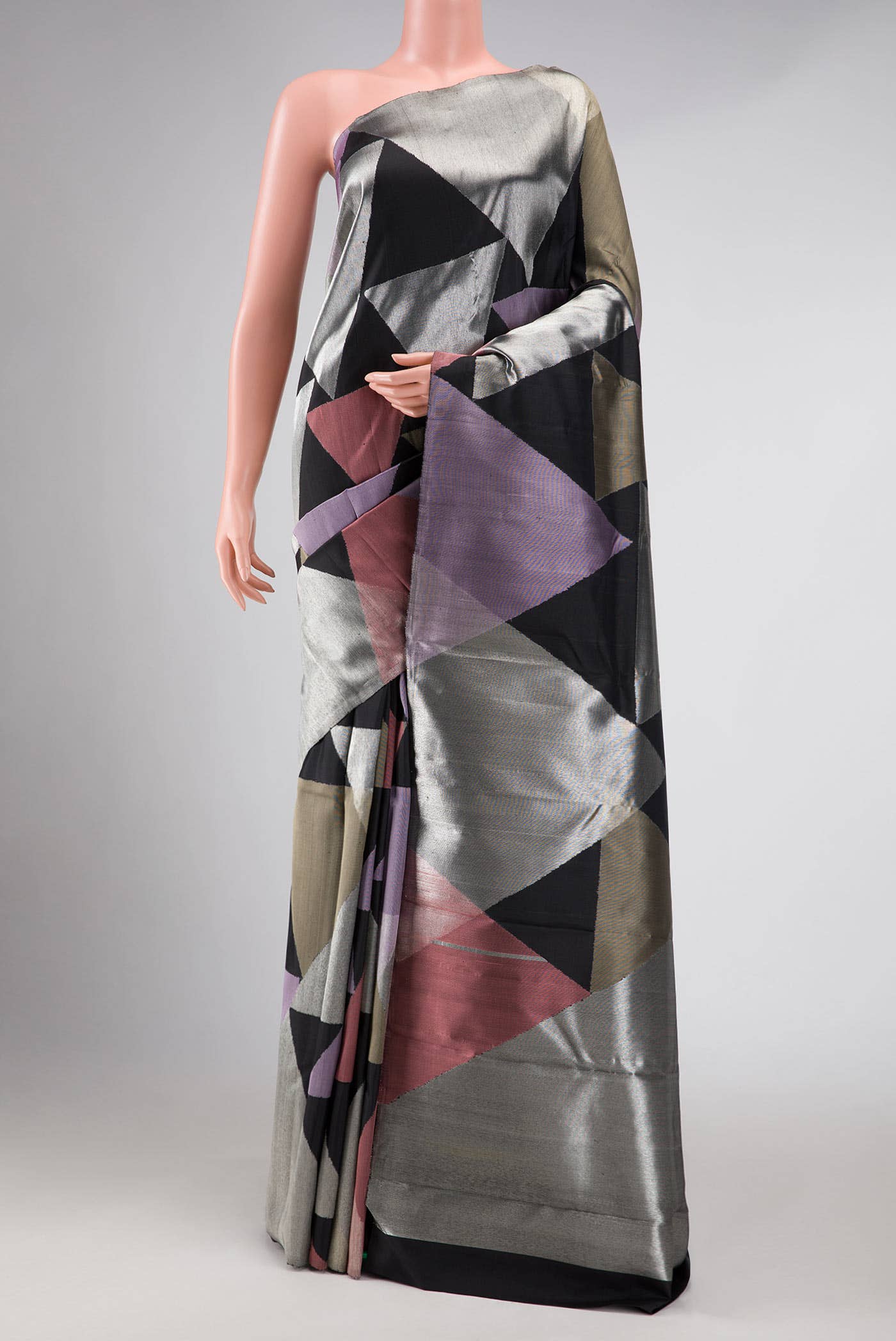 Black Kanchipuram Silk Saree