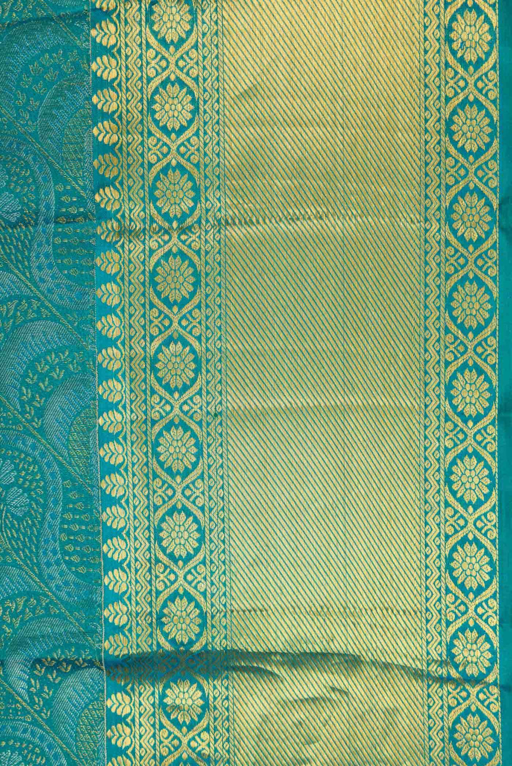 Green Dual Tone Kanchipuram Silk Saree