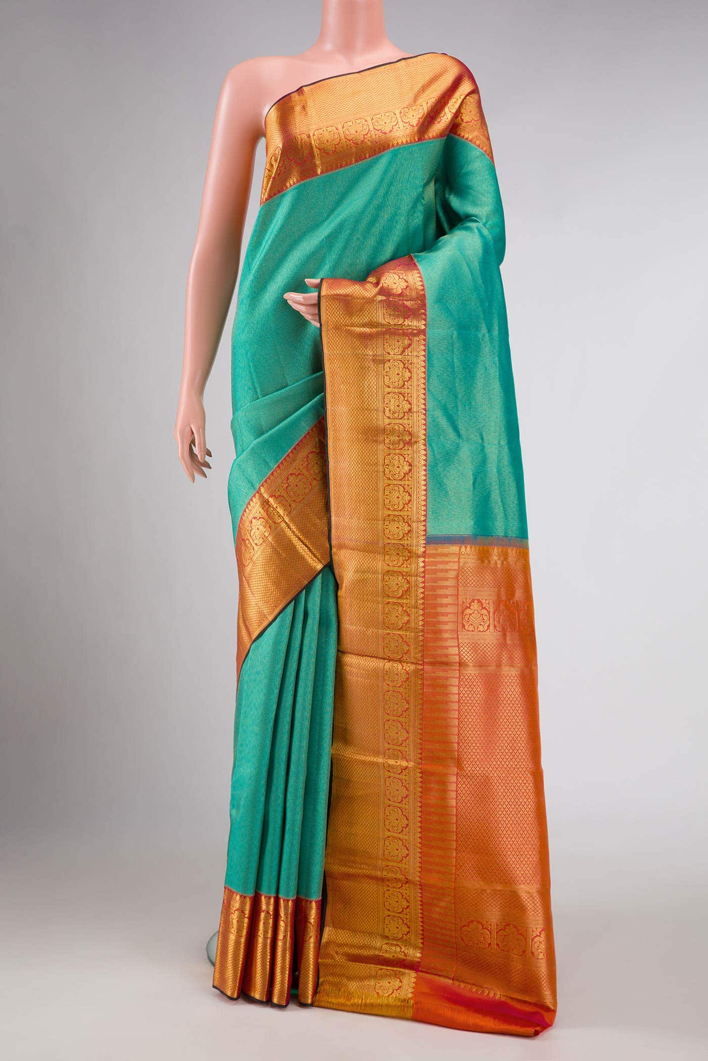 Green Dual Tone Kanchipuram Silk Saree