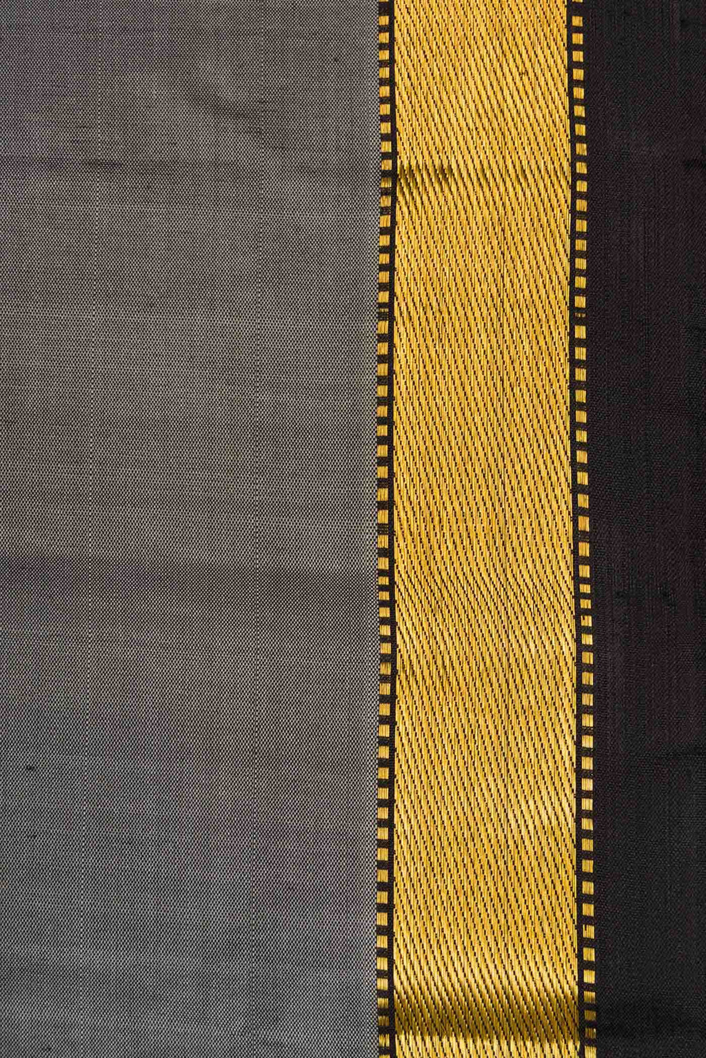 Pure Silk Pure Zari Grey Dual Tone Kanchipuram Saree