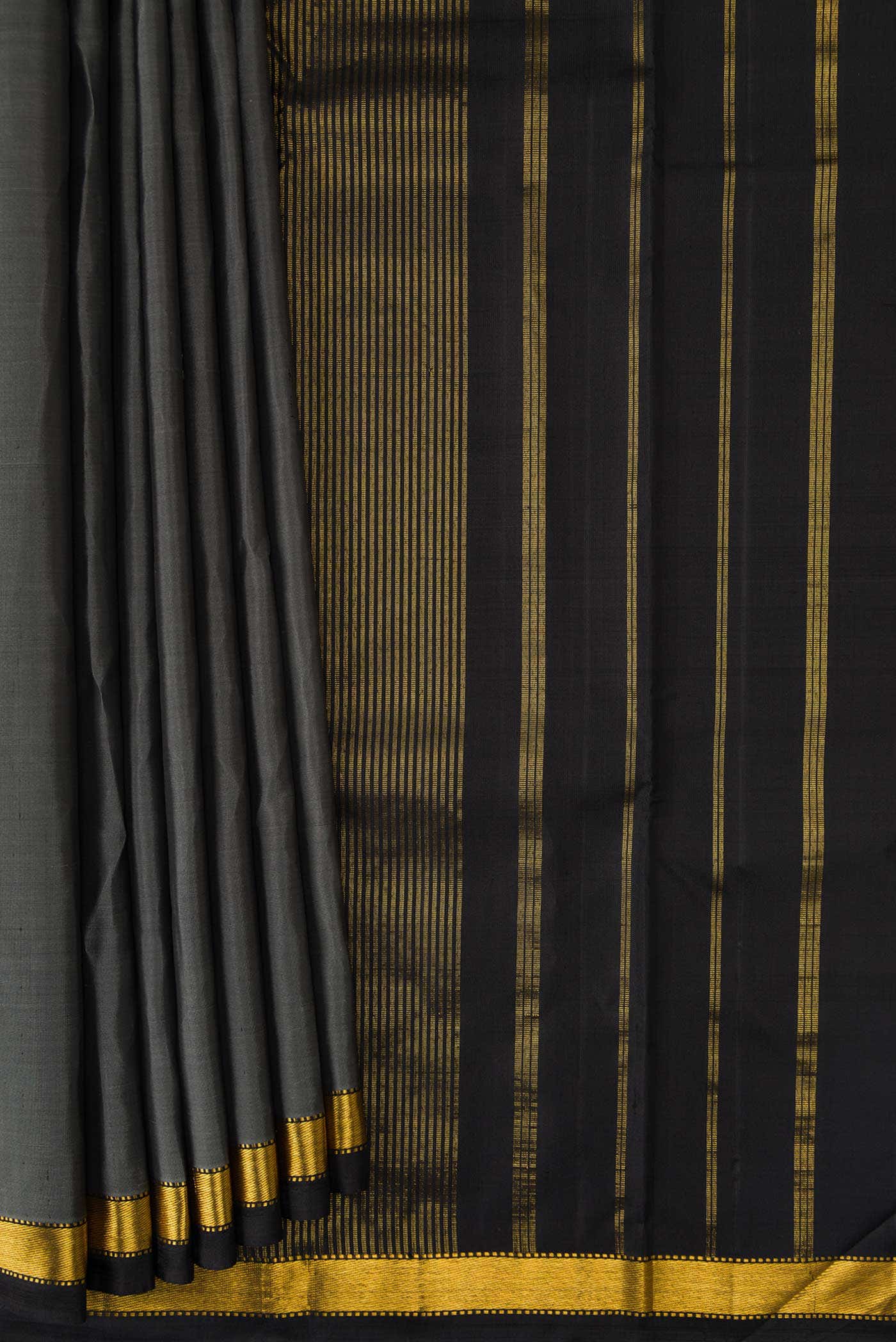 Pure Silk Pure Zari Grey Dual Tone Kanchipuram Saree