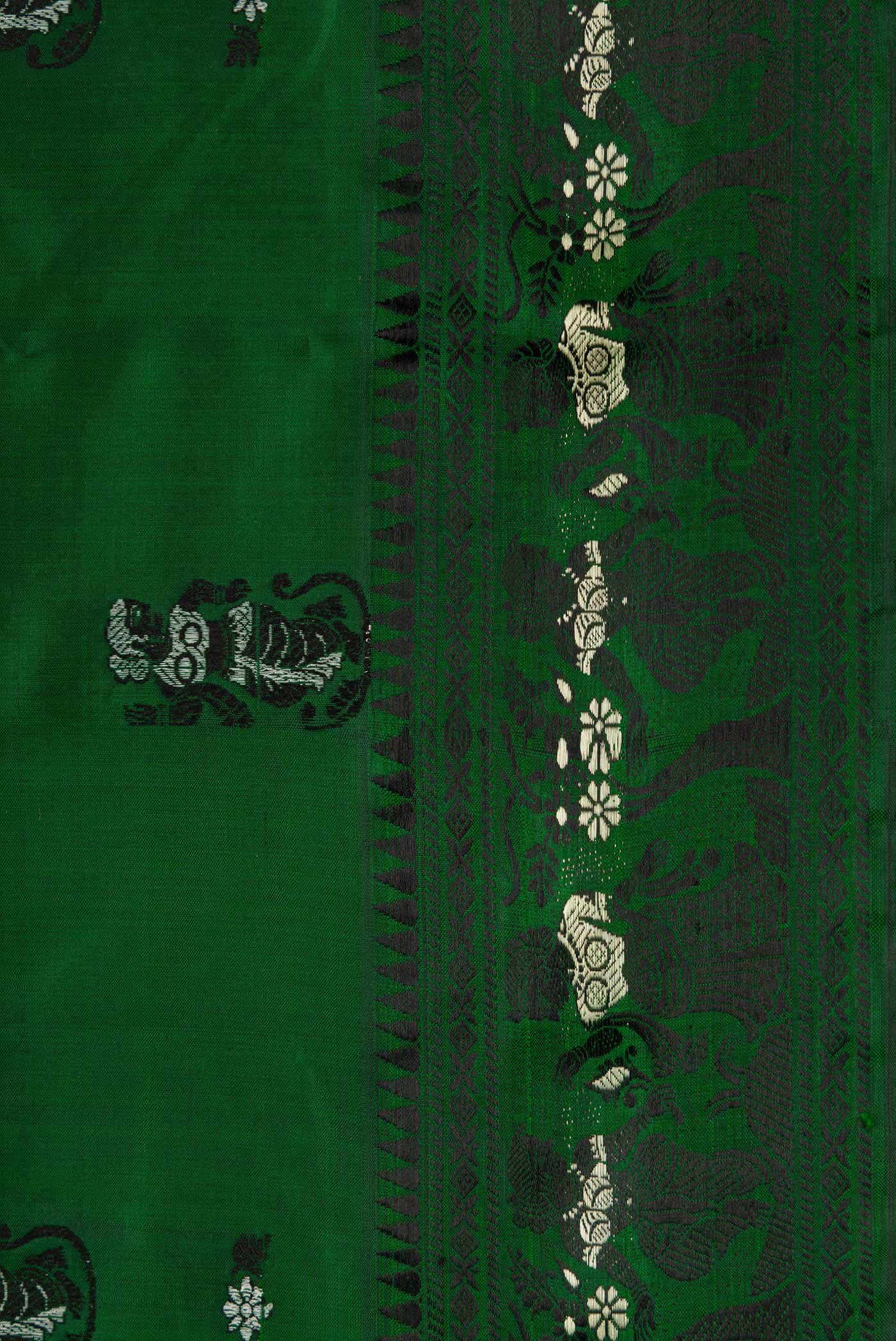 Green Dual Tone Baluchari Silk Saree