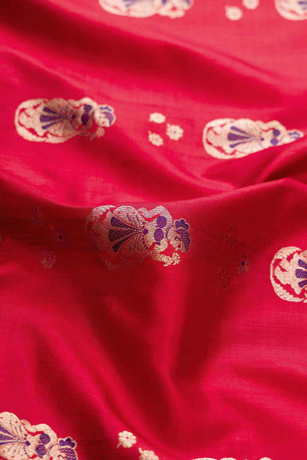 Red Dual Tone Baluchari Silk Saree