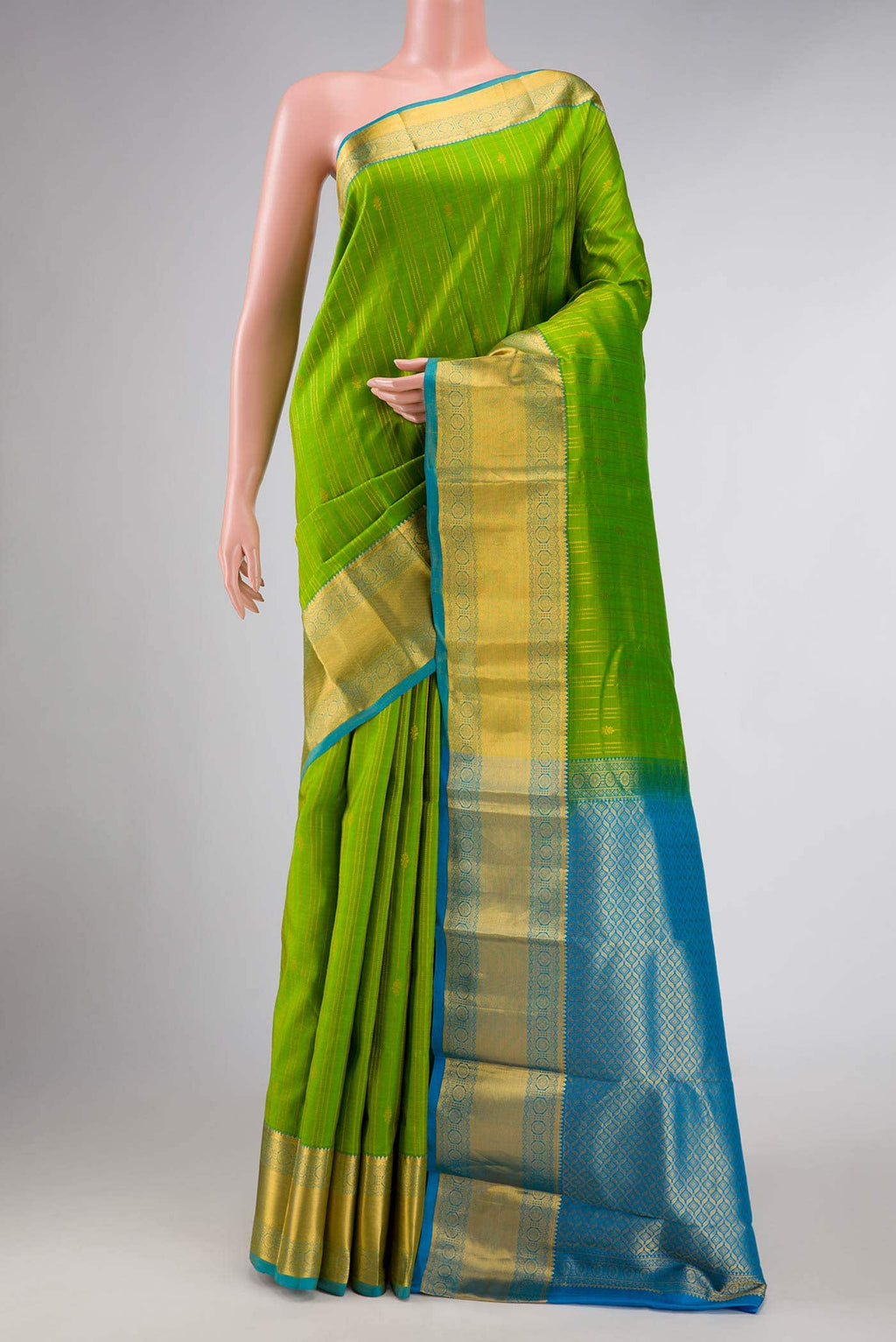 Parrot Green Dual Tone Kanchipuram Silk Saree
