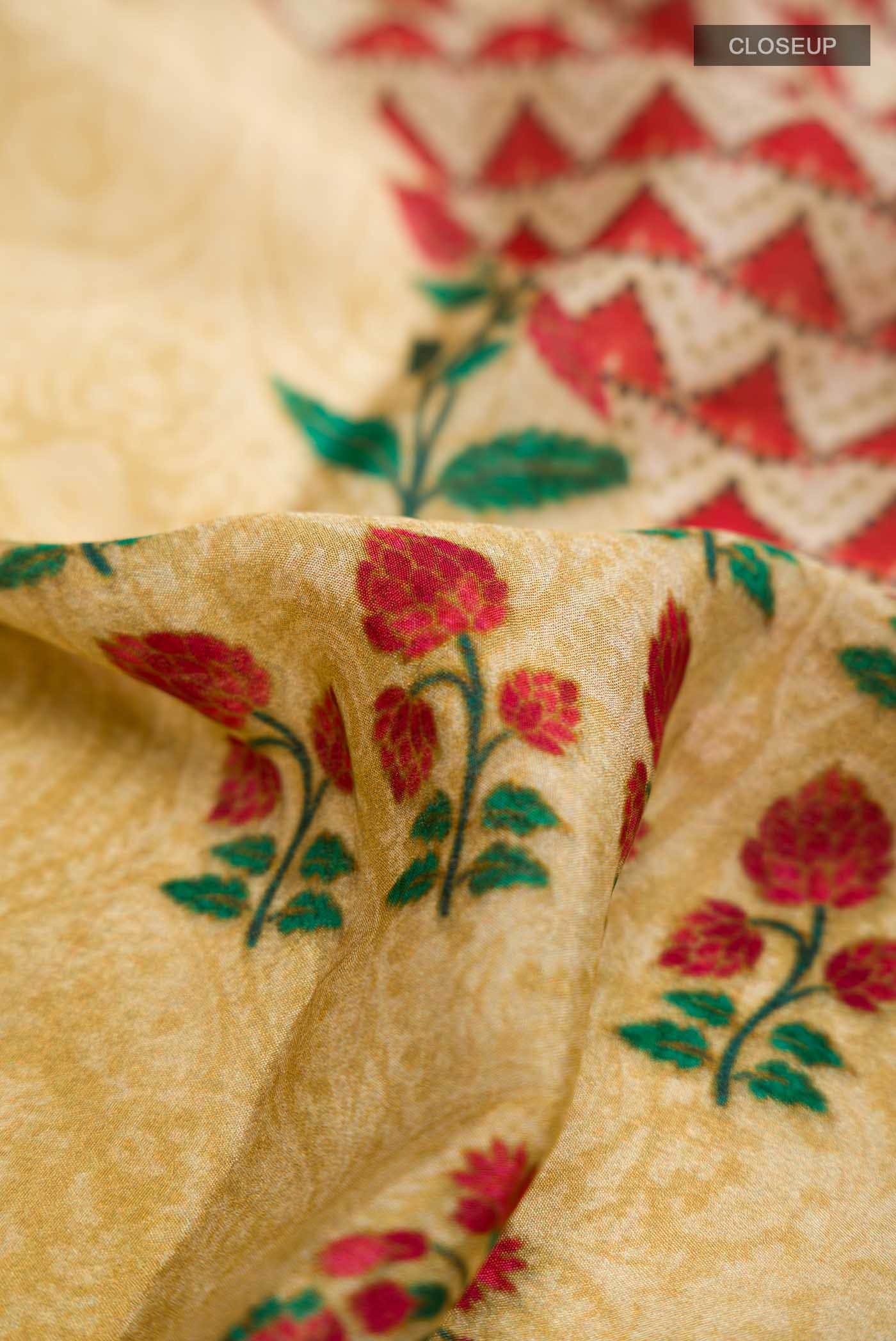Beige Blended Crepe Saree