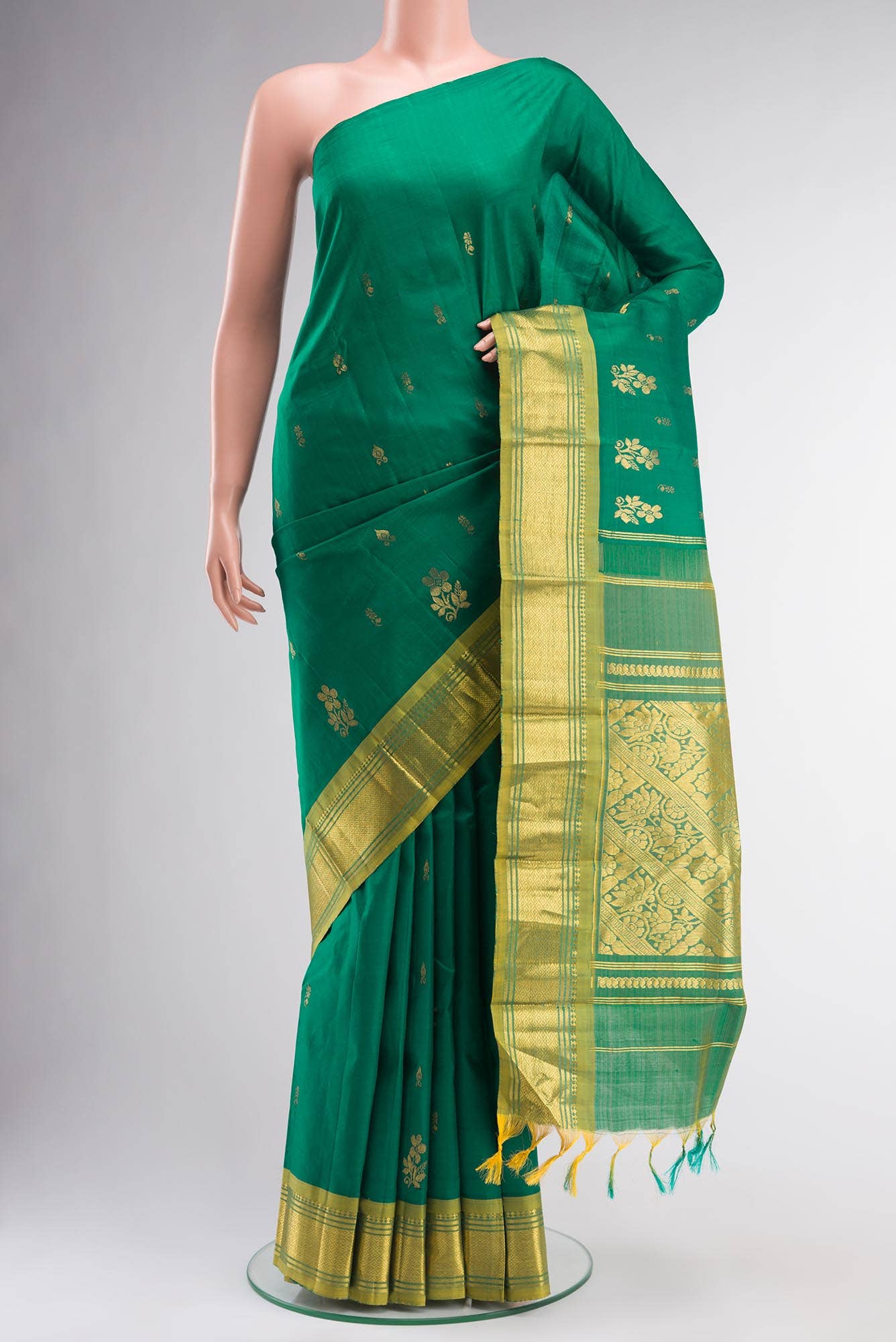Green Kanchipuram Silk Saree