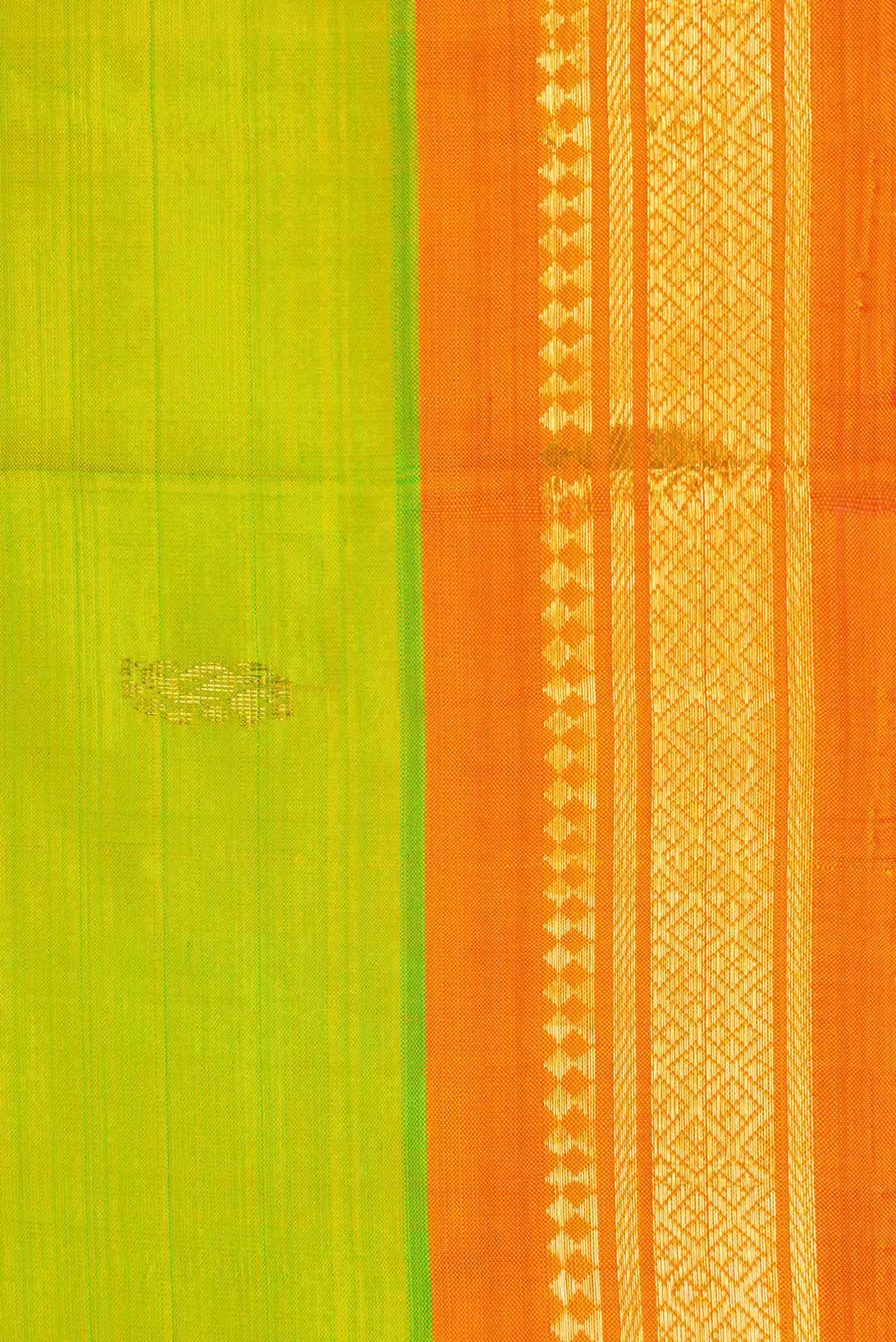 Parrot Green Dual Tone Kanchipuram Silk Saree
