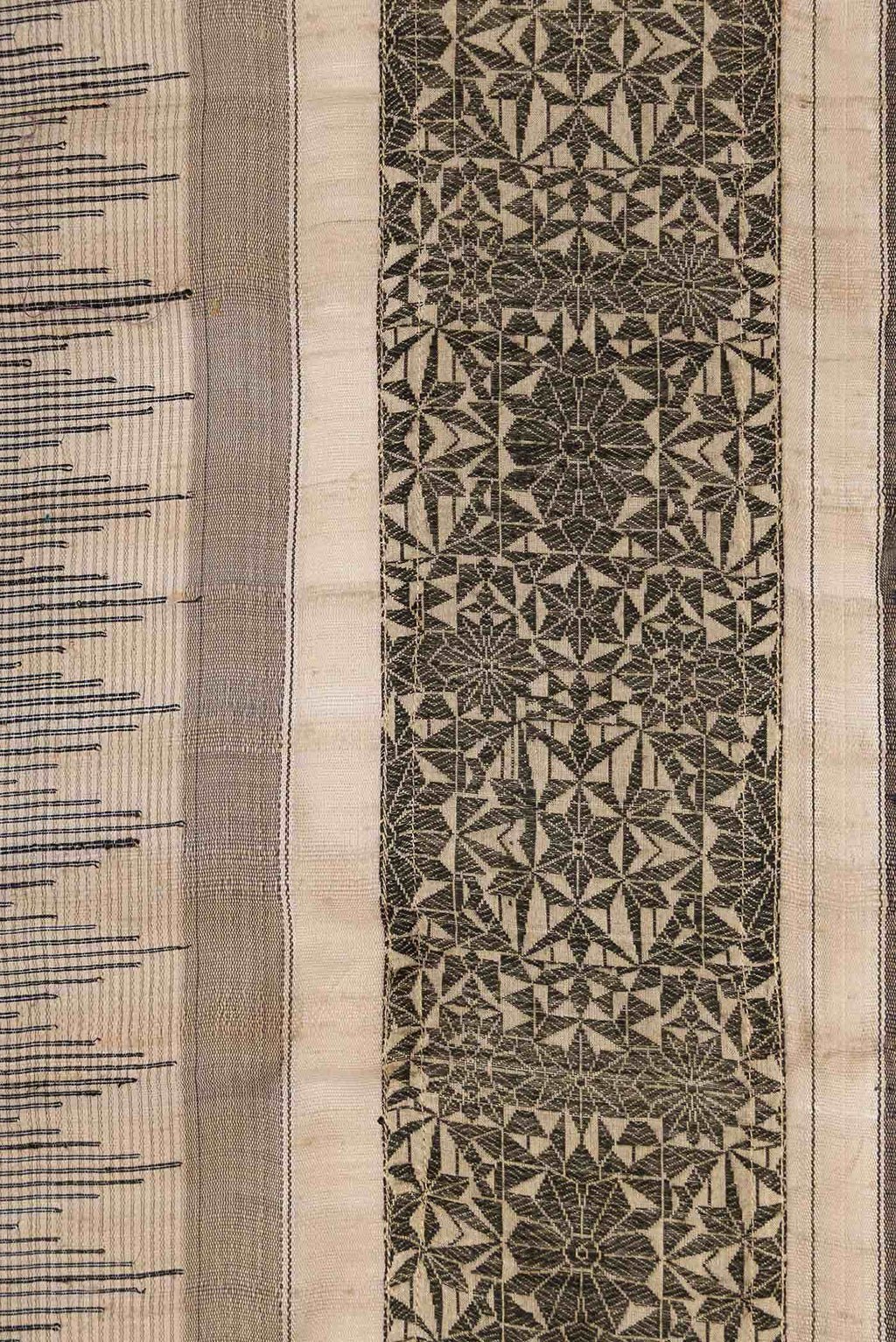 Black and Beige Dual Tone Tussar Silk Saree
