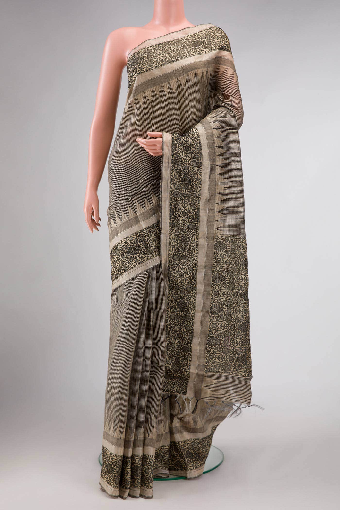 Black and Beige Dual Tone Tussar Silk Saree