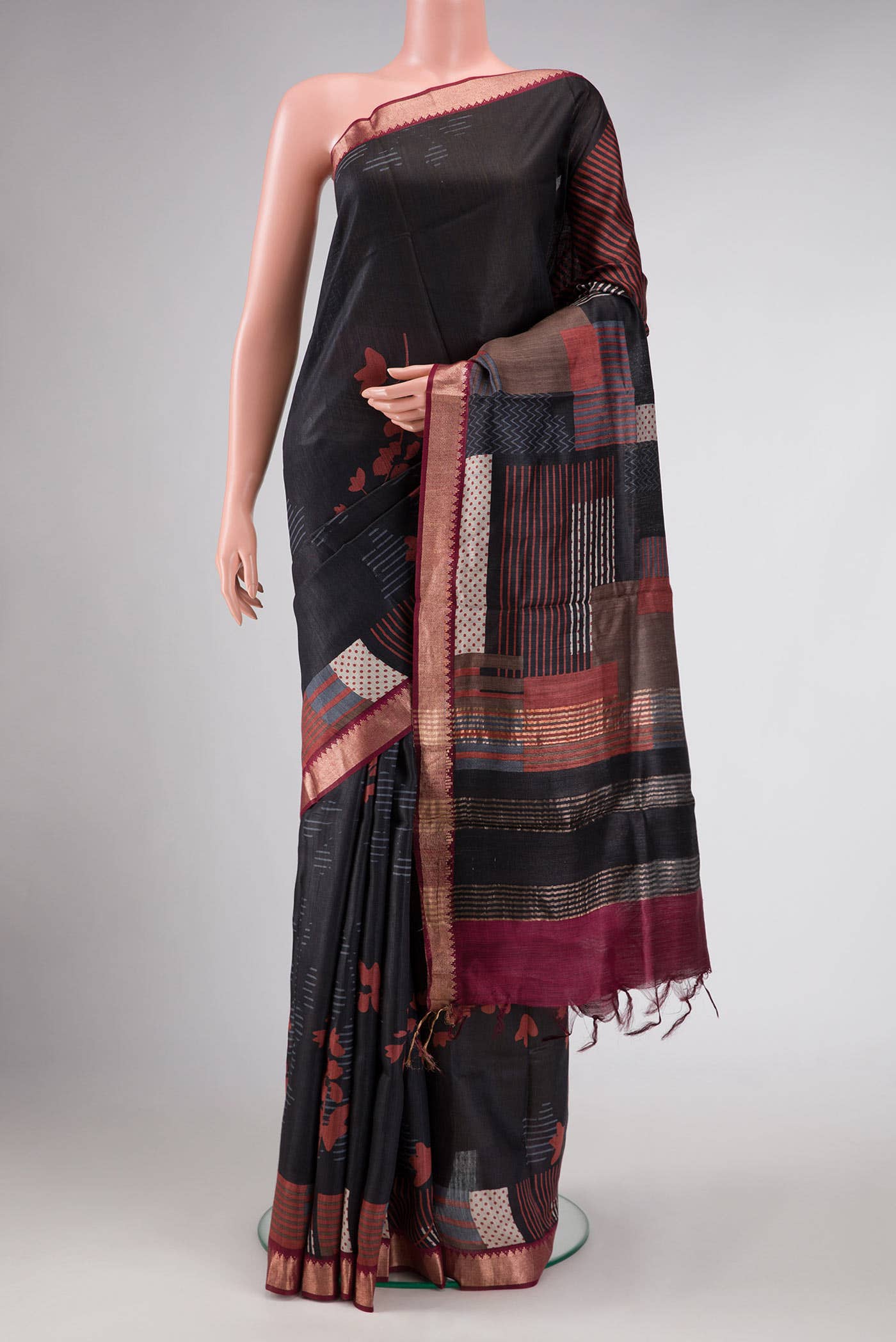 Black Dual Tone Tussar Silk Saree