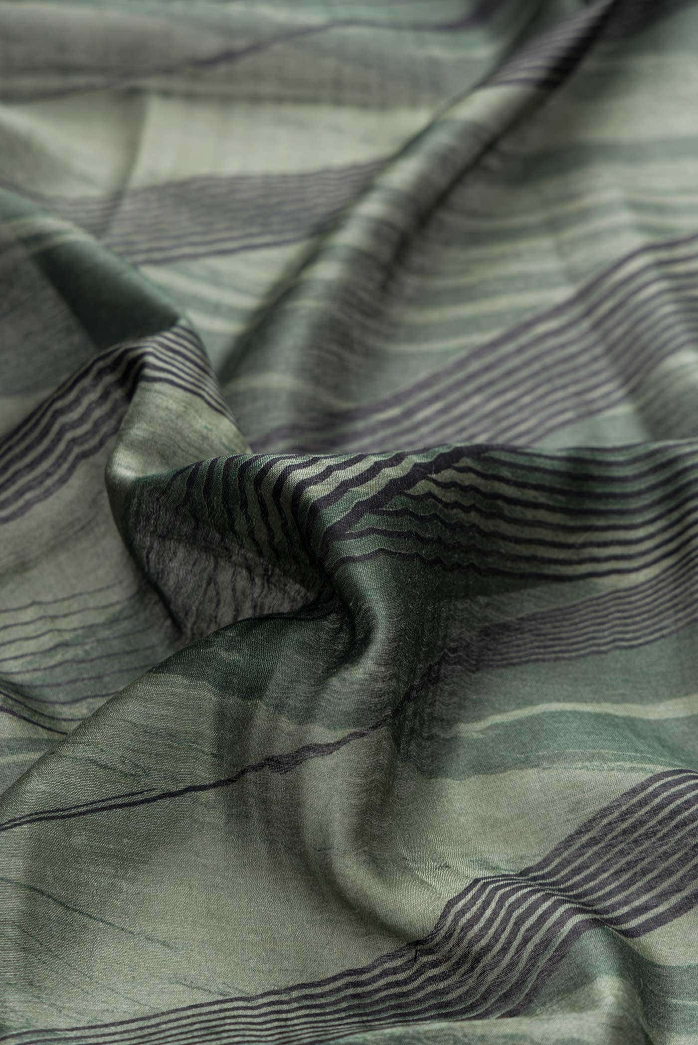 Green Dual Tone Tussar Silk Saree