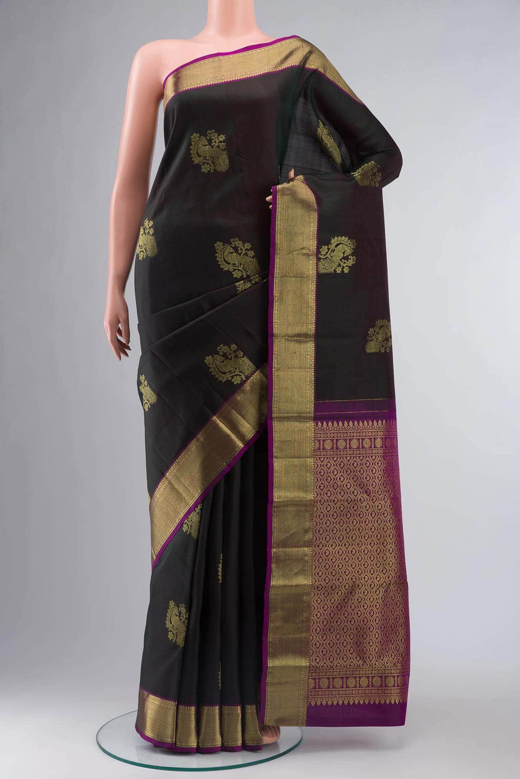 Bottle Green Kanchipuram Silk Saree
