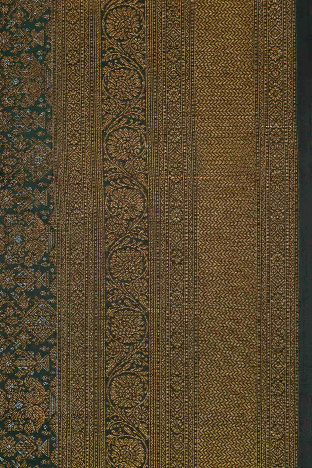 Bottle Green Dual Tone Kanchipuram Silk Saree