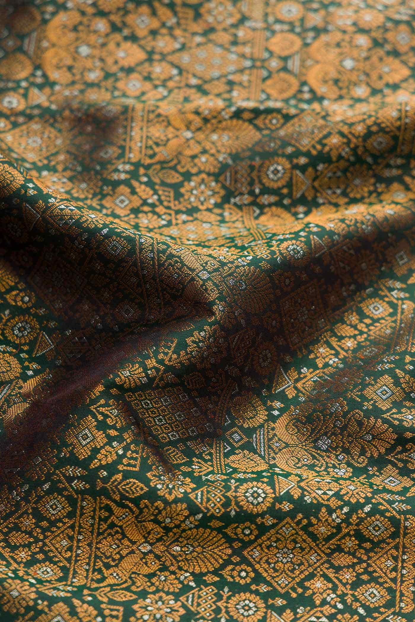 Bottle Green Dual Tone Kanchipuram Silk Saree