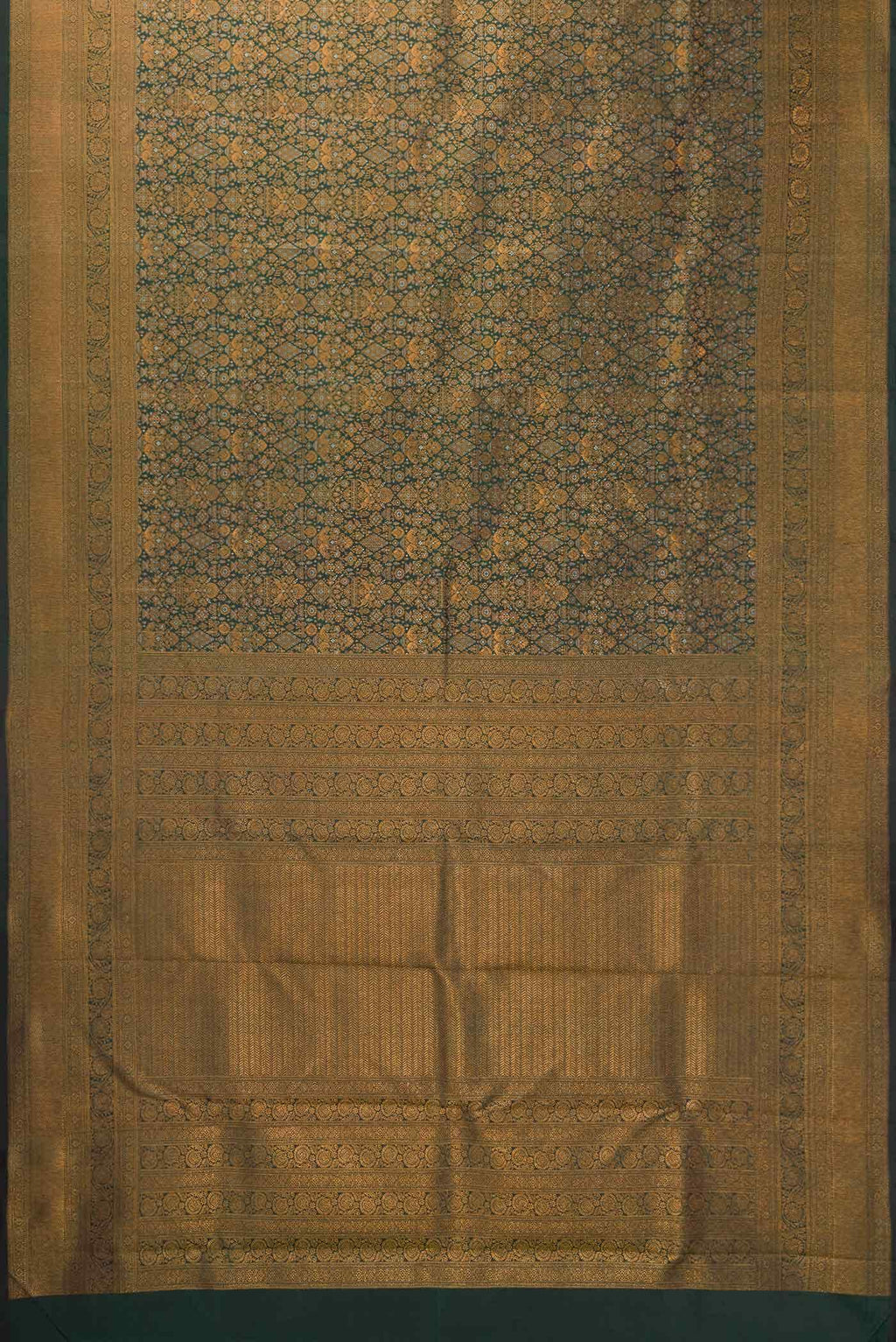 Bottle Green Dual Tone Kanchipuram Silk Saree