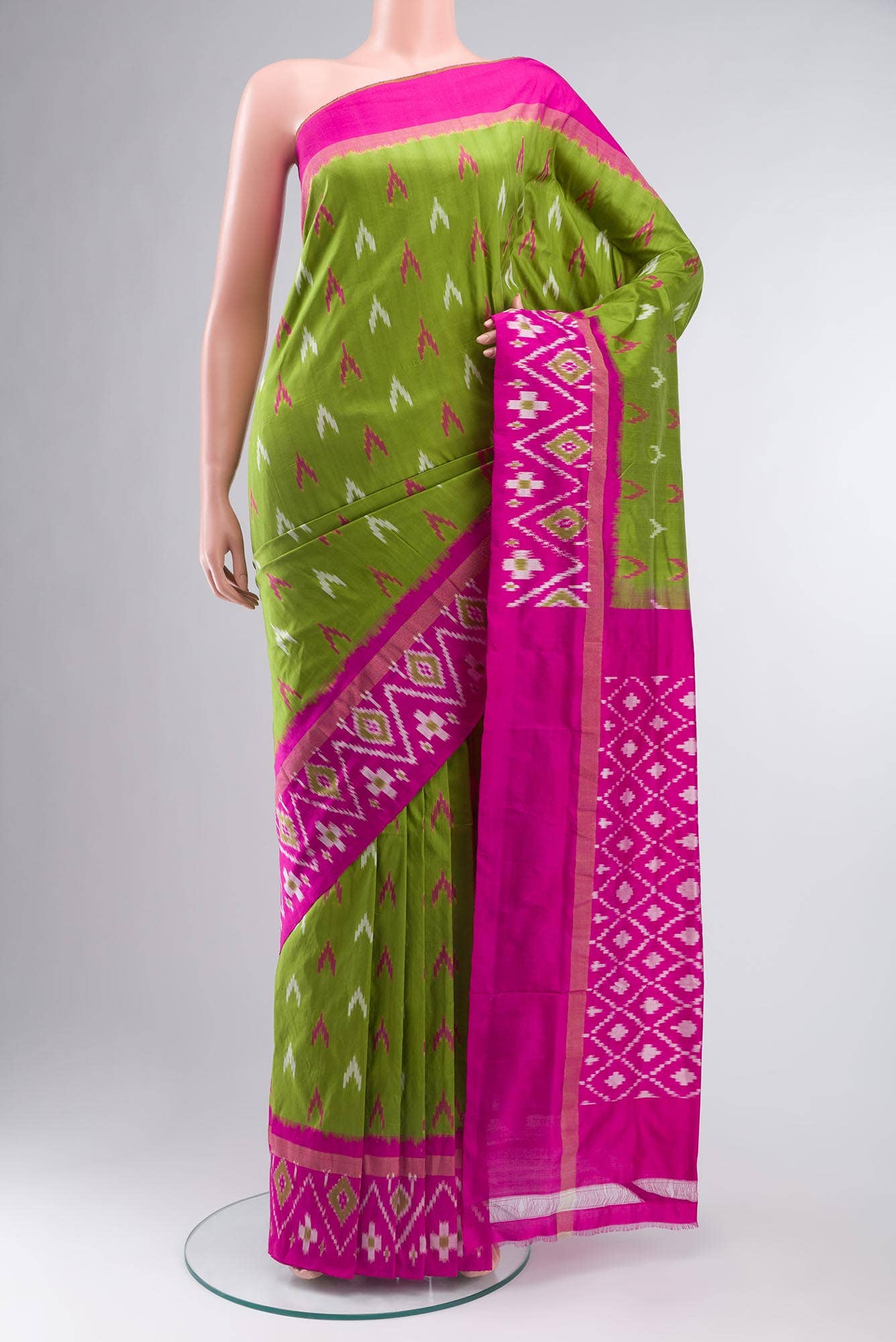 Green Pochampally Silk Saree