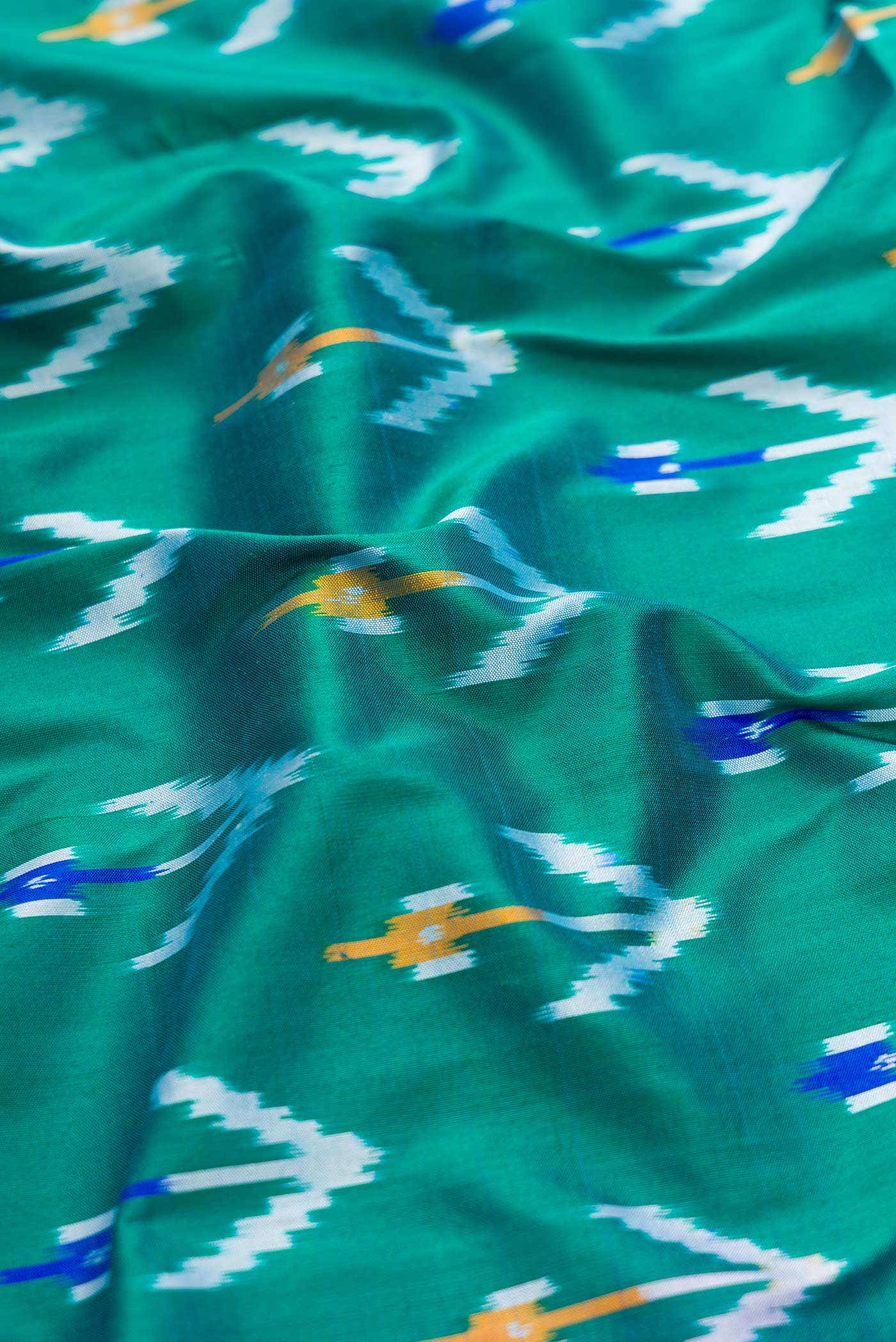 Green Dual Tone Pochampally Silk Saree
