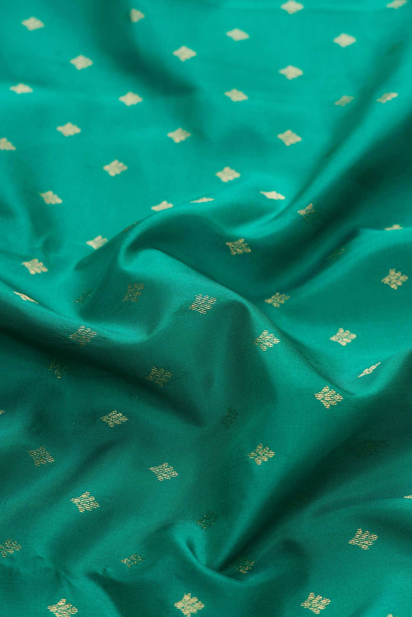 Green Dual Tone Kanchipuram Silk Saree