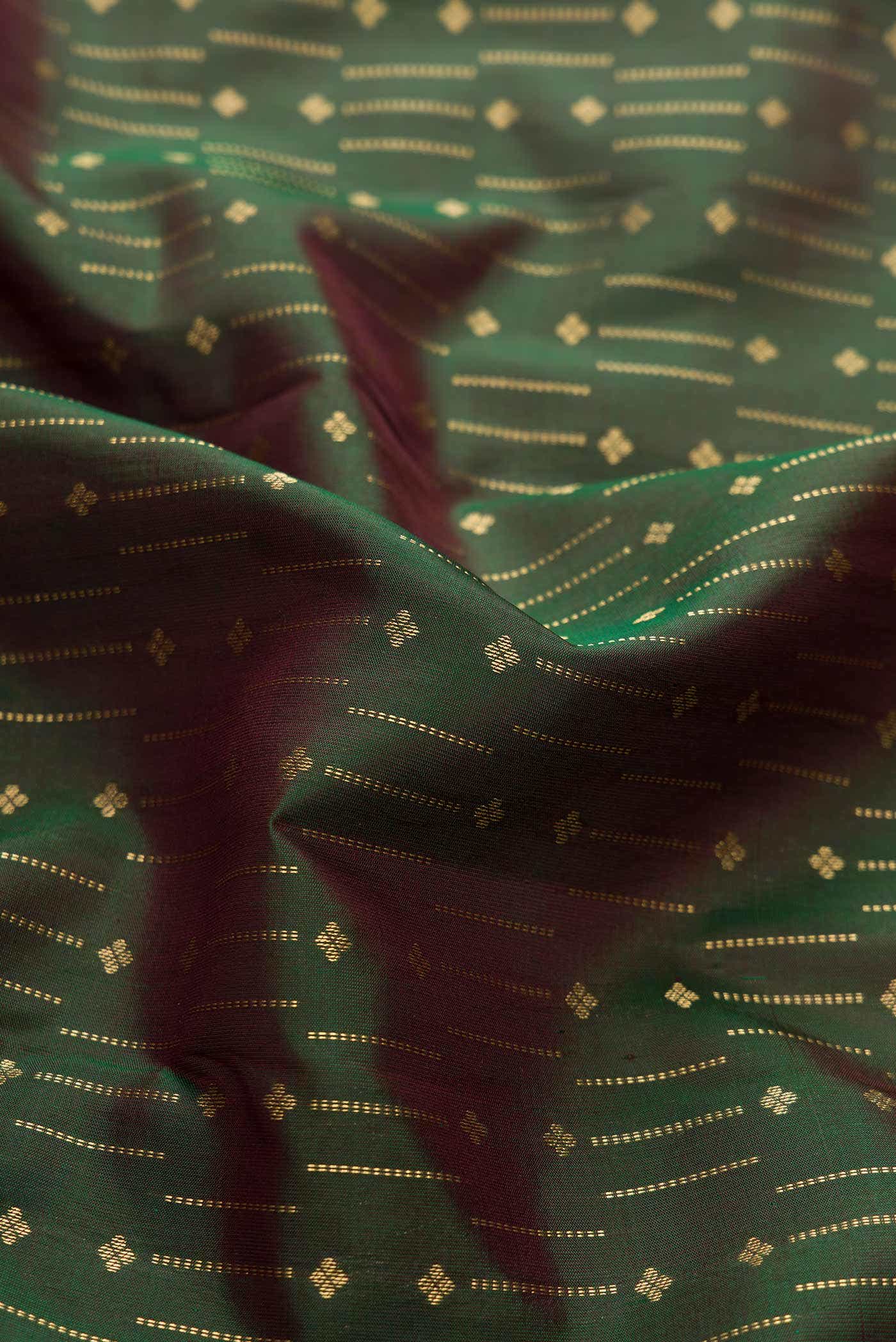 Bottle Green Dual Tone Kanchipuram Silk Saree