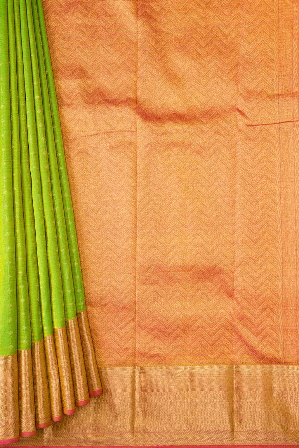 Parrot Green Dual Tone Kanchipuram Silk Saree