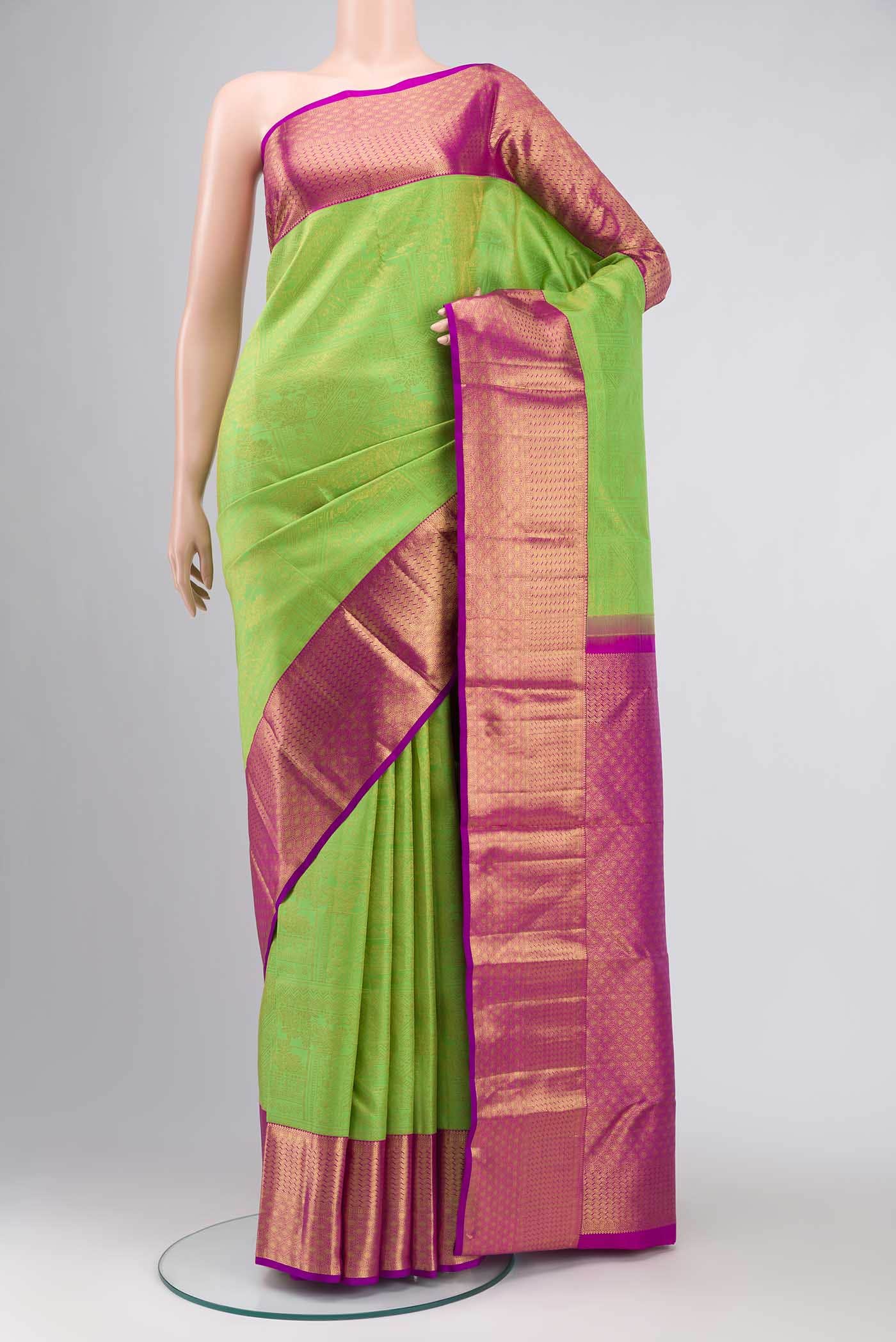 Parrot Green Kanchipuram Silk Saree