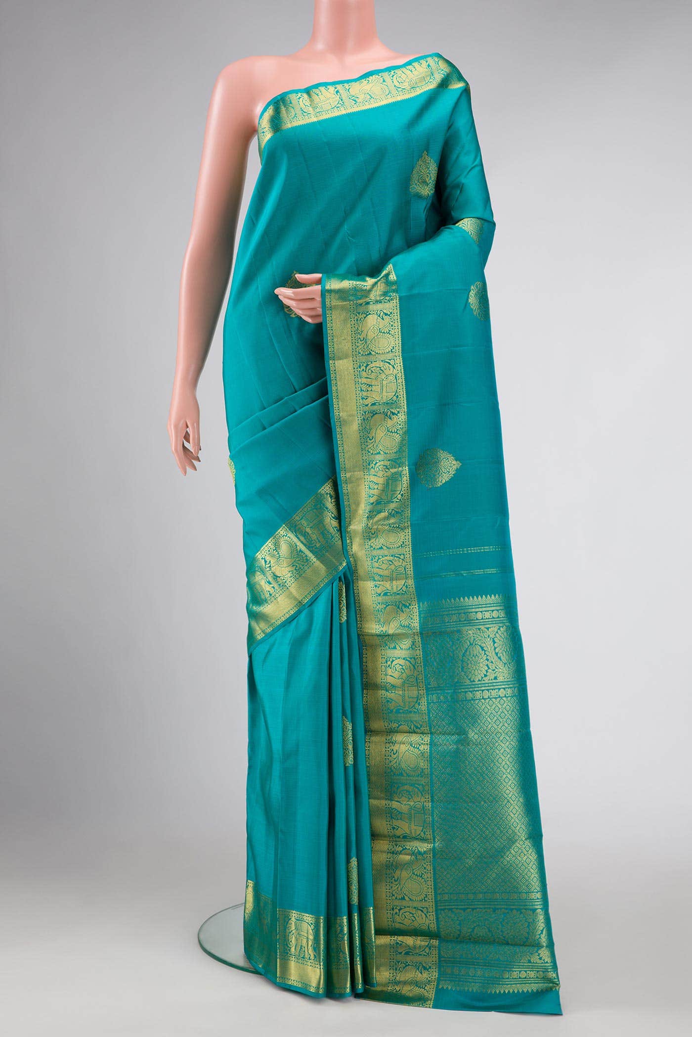 Green Dual Tone Kanchipuram Silk Saree